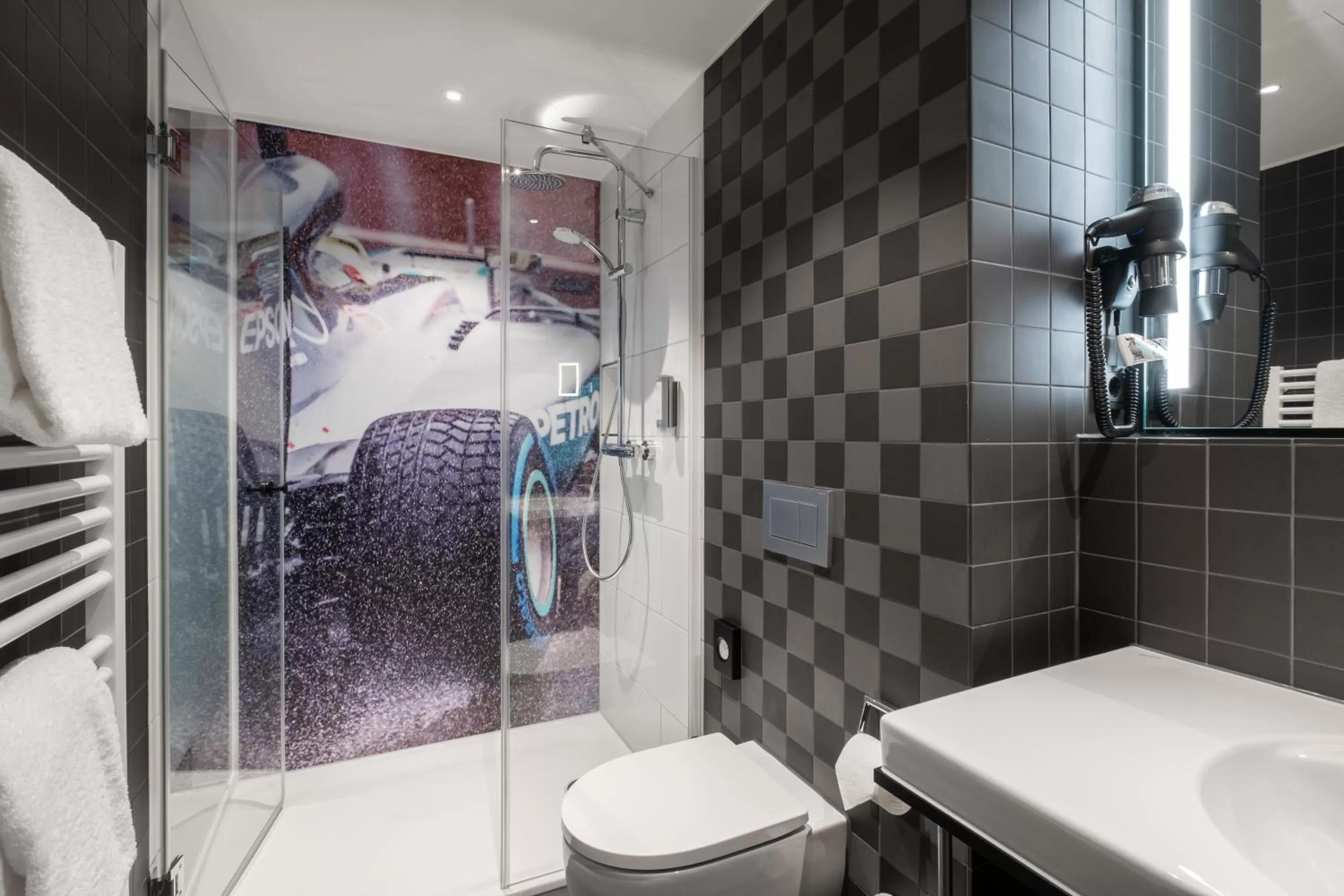 Bathroom in V8 Hotel Köln at MOTORWORLD