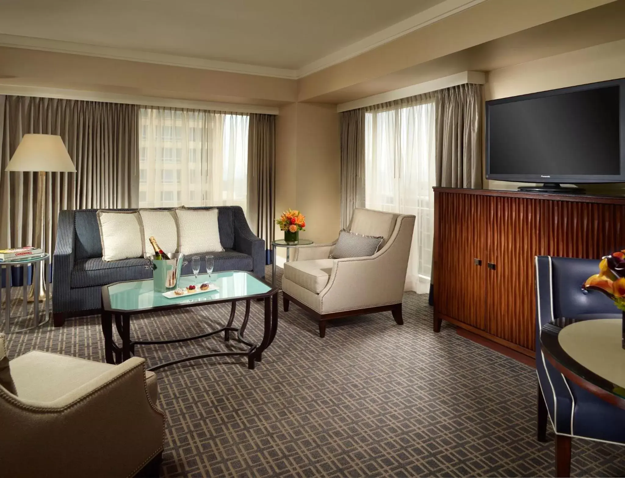 Omni Los Angeles Hotel Omni Los Angeles Hotel