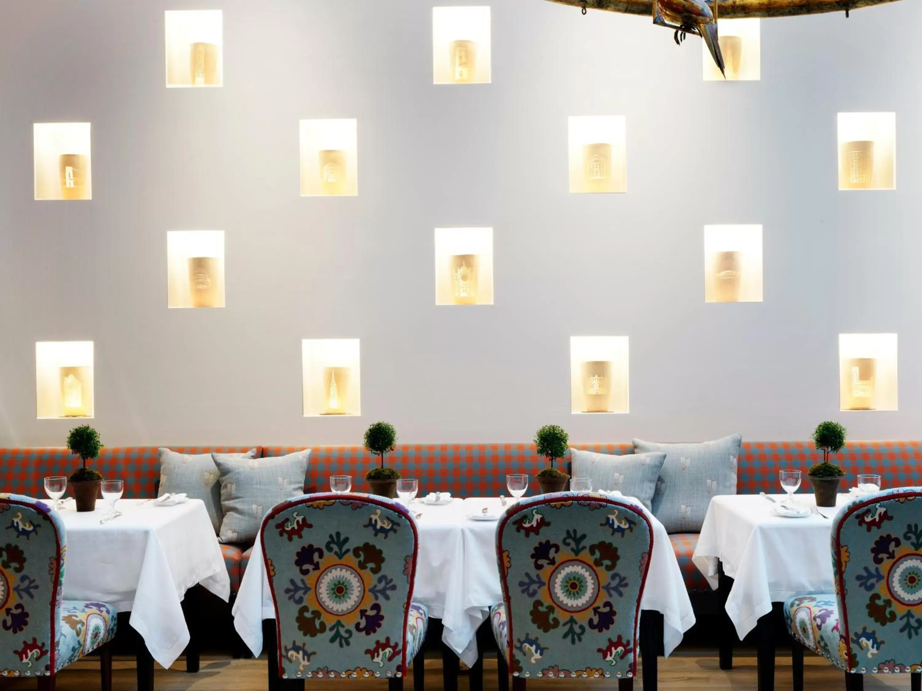 Restaurant/places to eat in The Whitby Hotel Restaurant/places to eat in The Whitby Hotel