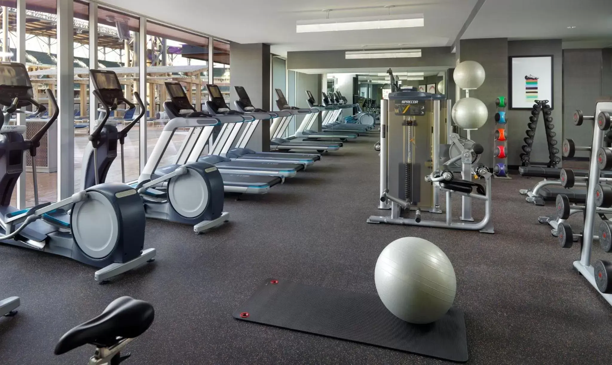 Fitness centre/facilities in Omni Hotel at the Battery Atlanta Fitness centre/facilities in Omni Hotel at the Battery Atlanta