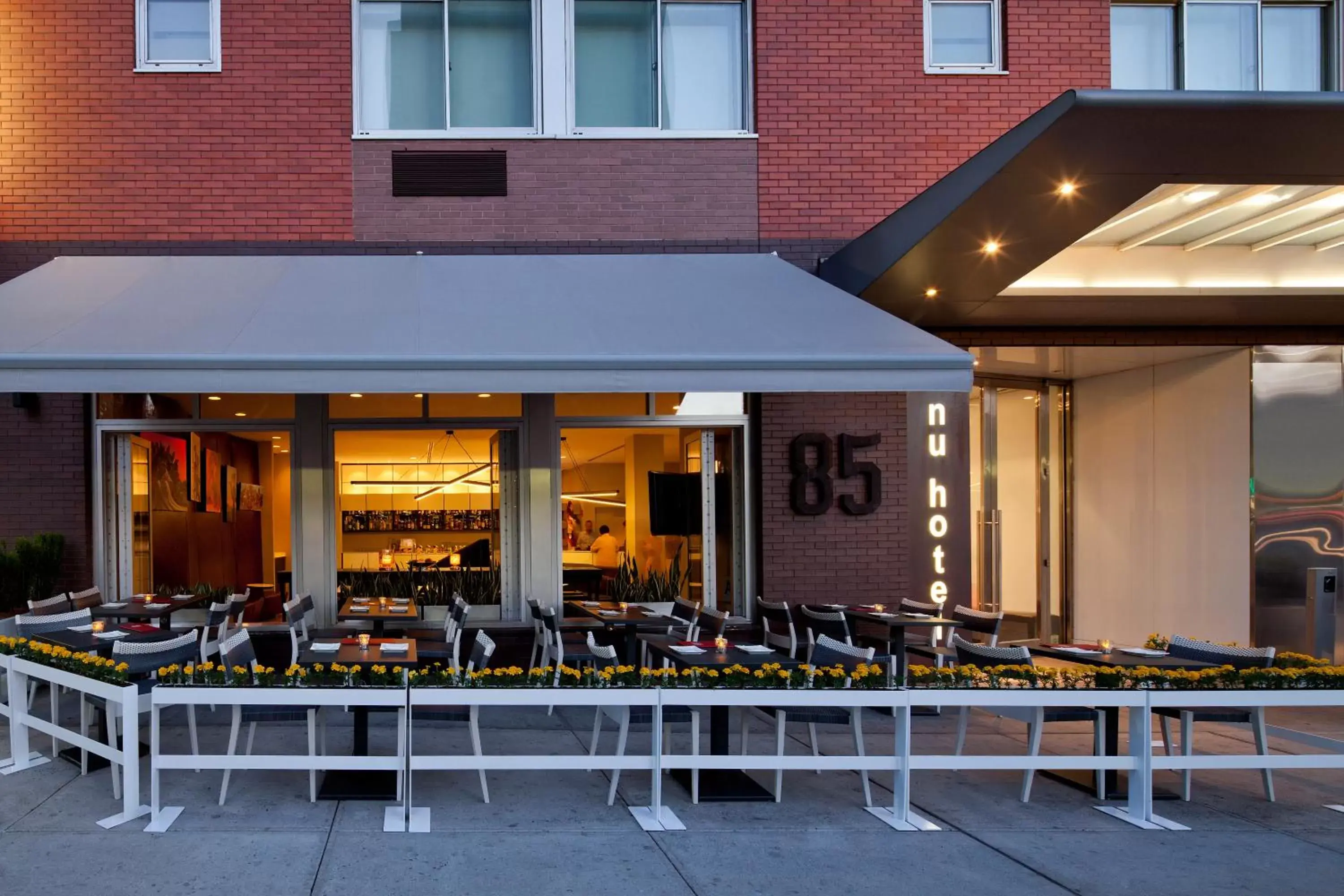 Restaurant/places to eat in NU Hotel Restaurant/places to eat in NU Hotel