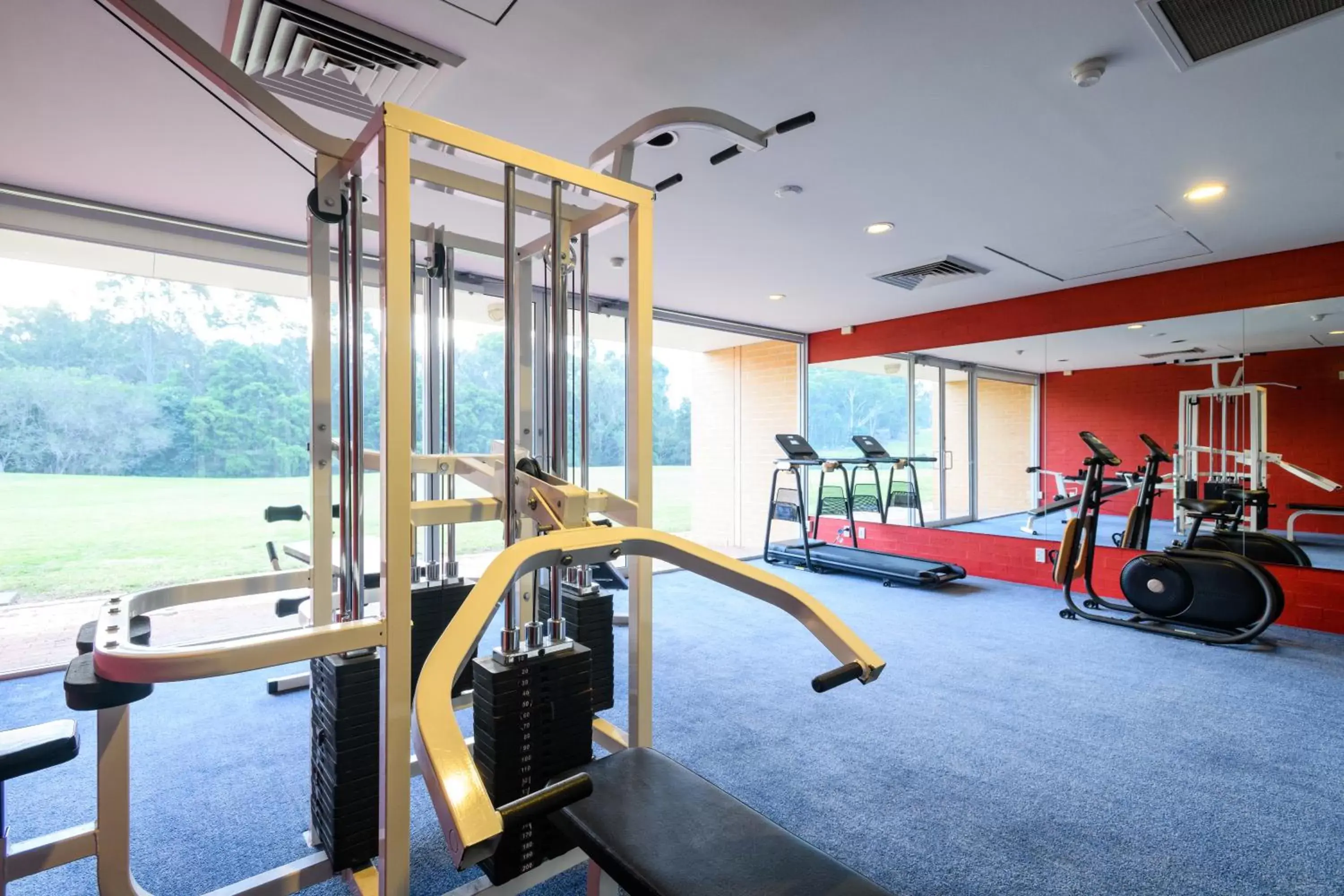 Fitness centre/facilities in Lakeside Hotel and Conference Centre Fitness centre/facilities in Lakeside Hotel and Conference Centre