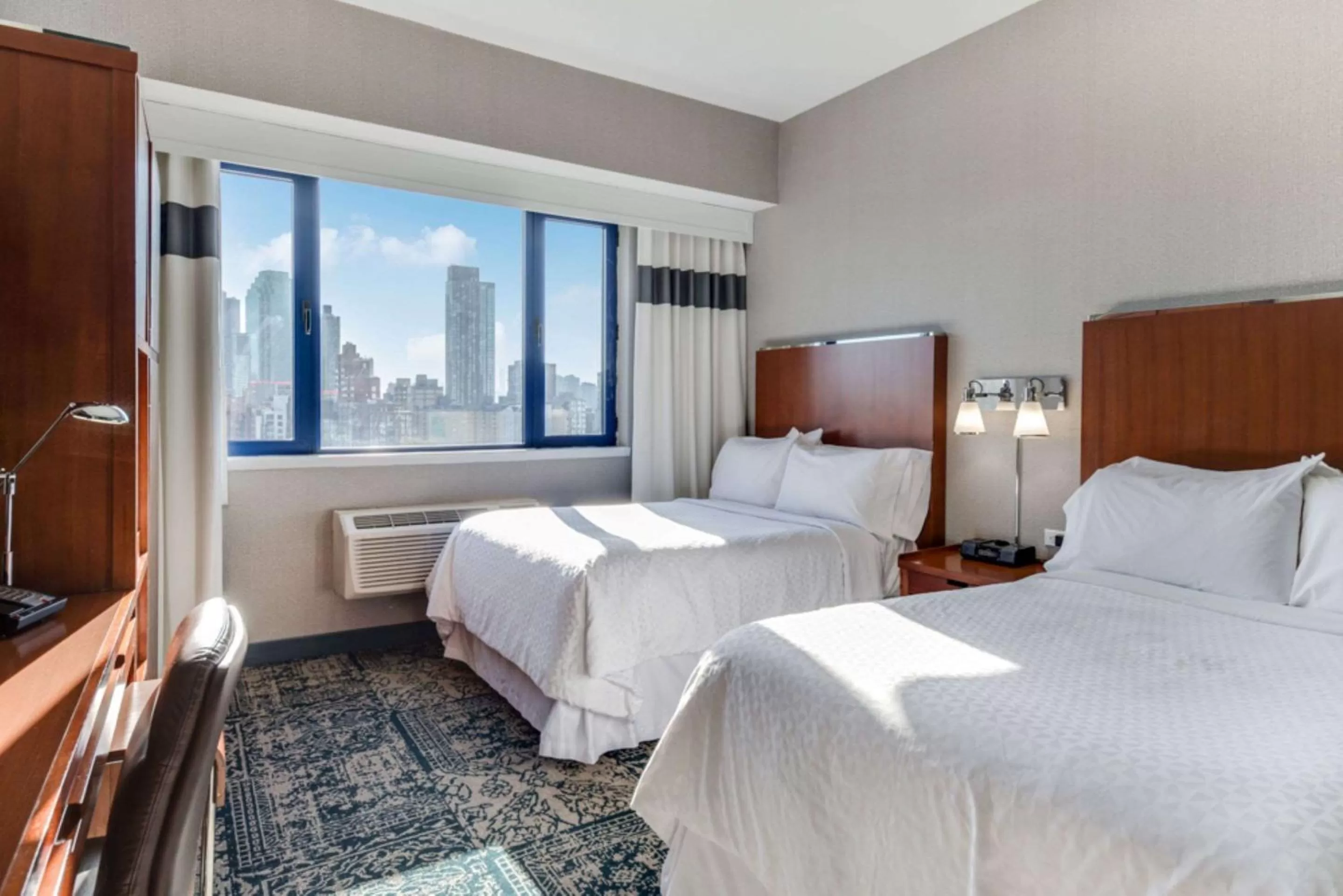 Vista LIC Hotel, Premier Collection by Best Western