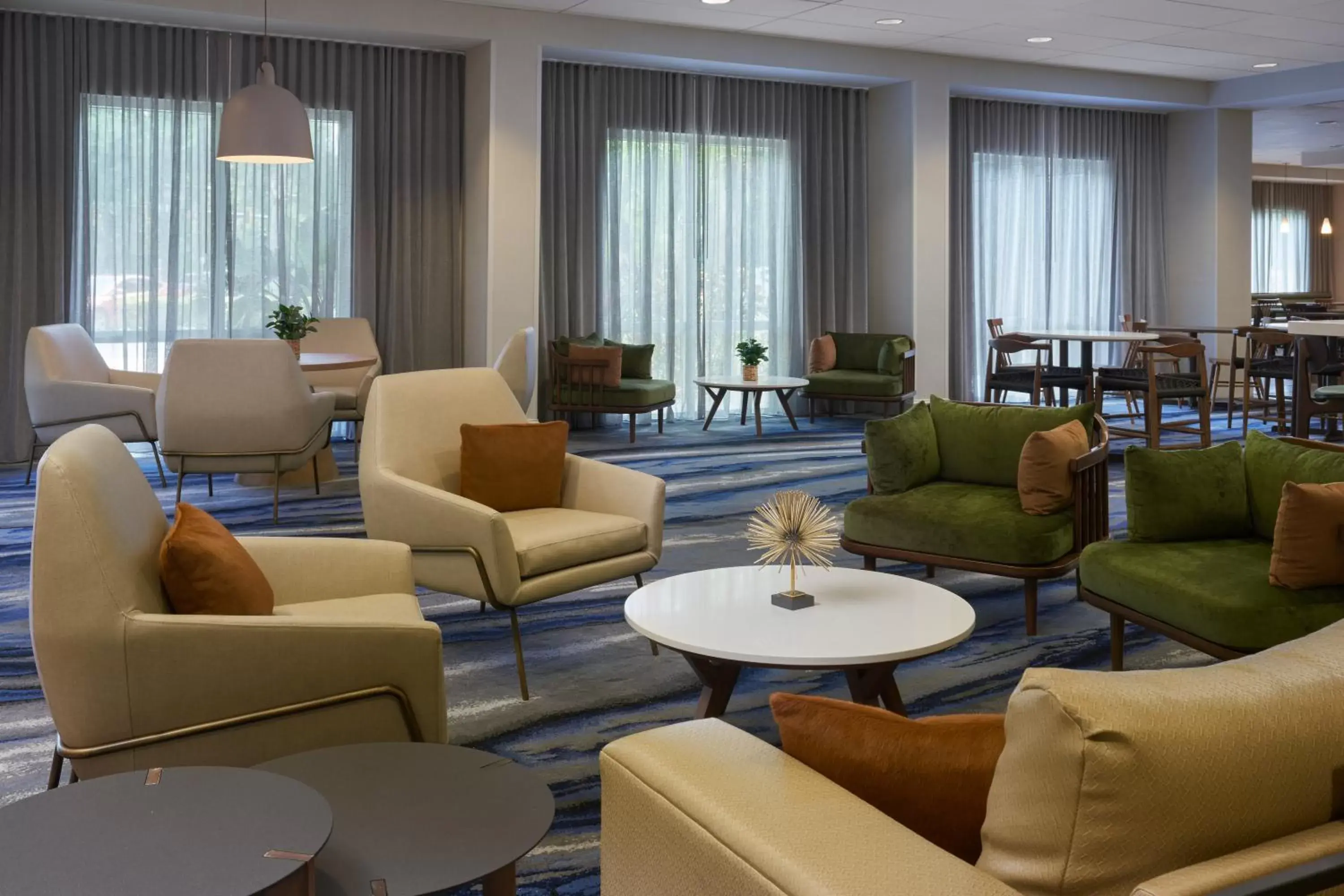 Lobby or reception in Fairfield Inn & Suites by Marriott Orlando International Drive/Convention Center Lobby or reception in Fairfield Inn & Suites by Marriott Orlando International Drive/Convention Center