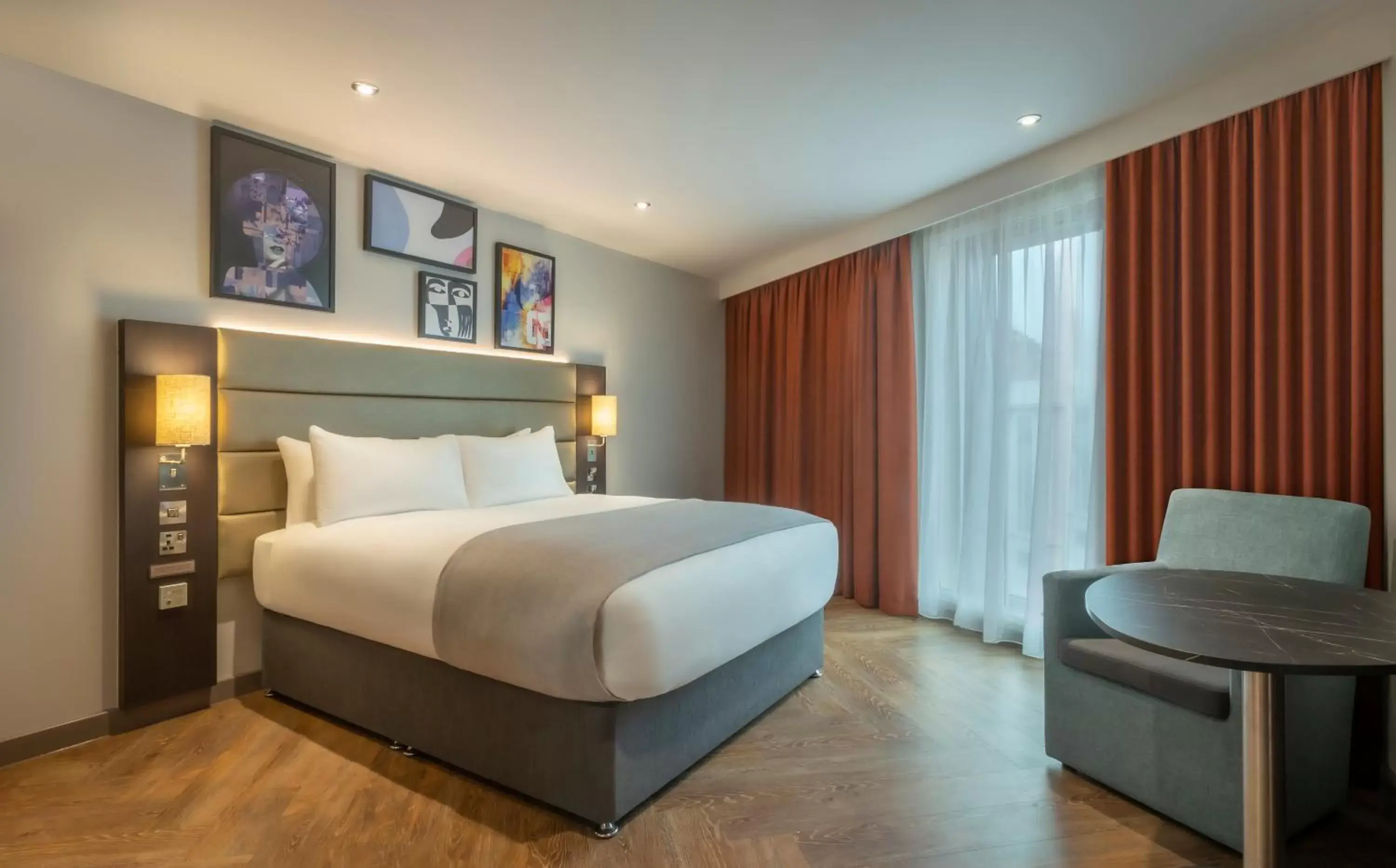 Bedroom, Bed in Maldron Hotel Finsbury Park, London Bedroom, Bed in Maldron Hotel Finsbury Park, London