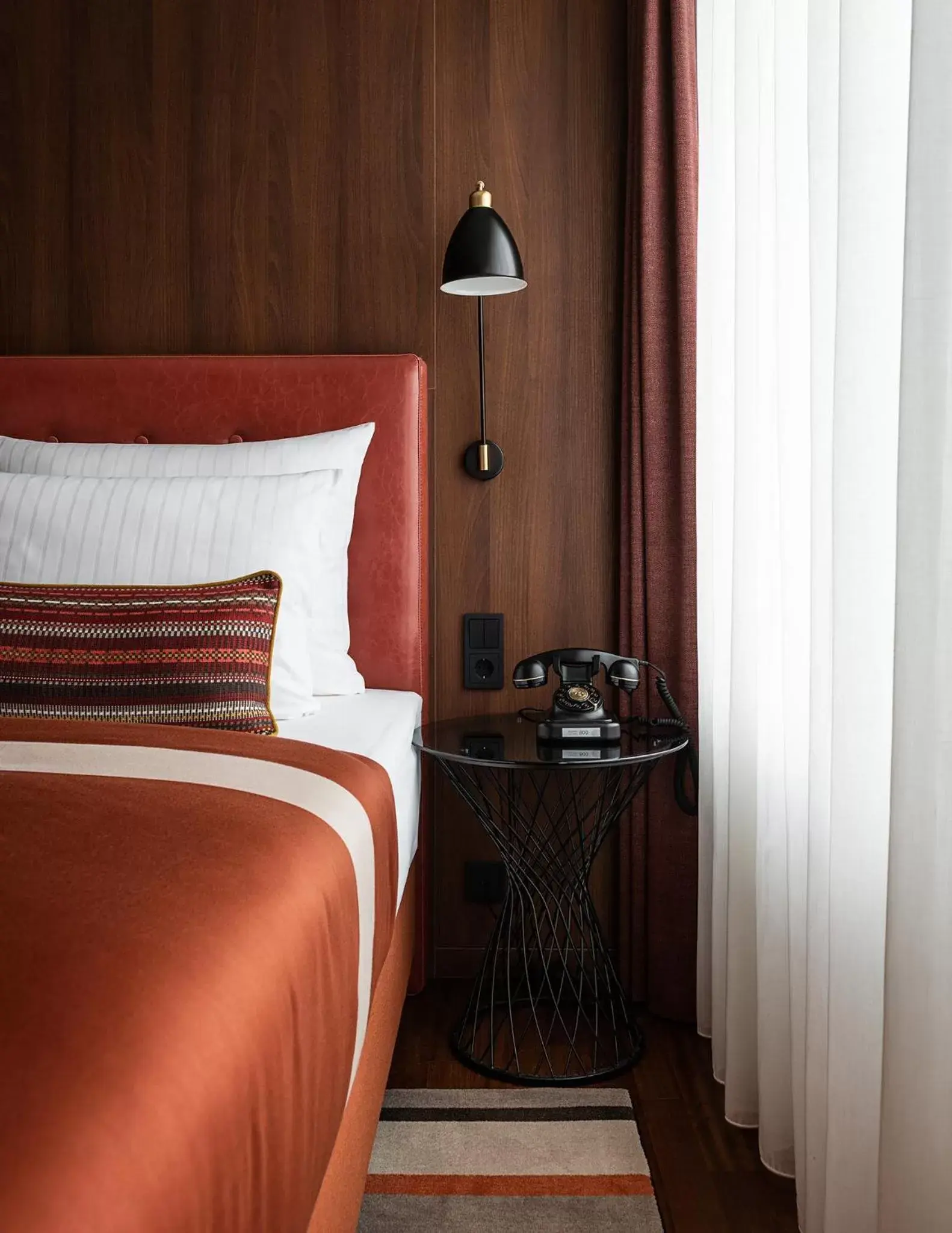 Bedroom, Bed in AMERON Hamburg Hotel Speicherstadt Bedroom, Bed in AMERON Hamburg Hotel Speicherstadt