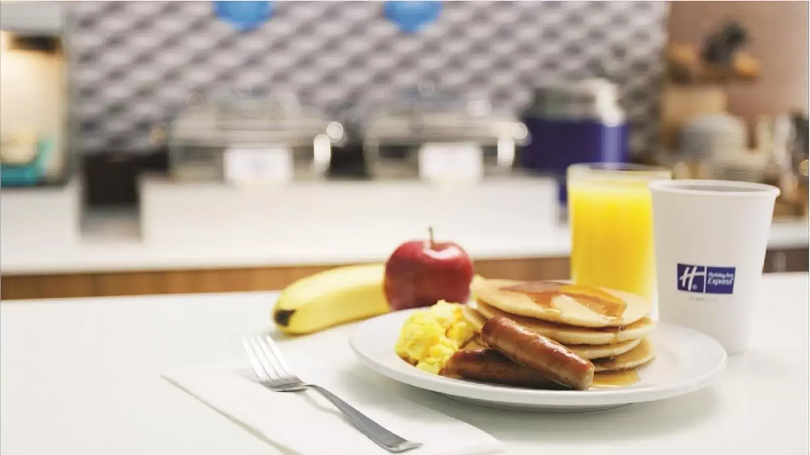 Breakfast in Holiday Inn Express Atlanta - Northeast I-85 - Clairmont Road by IHG Breakfast in Holiday Inn Express Atlanta - Northeast I-85 - Clairmont Road by IHG