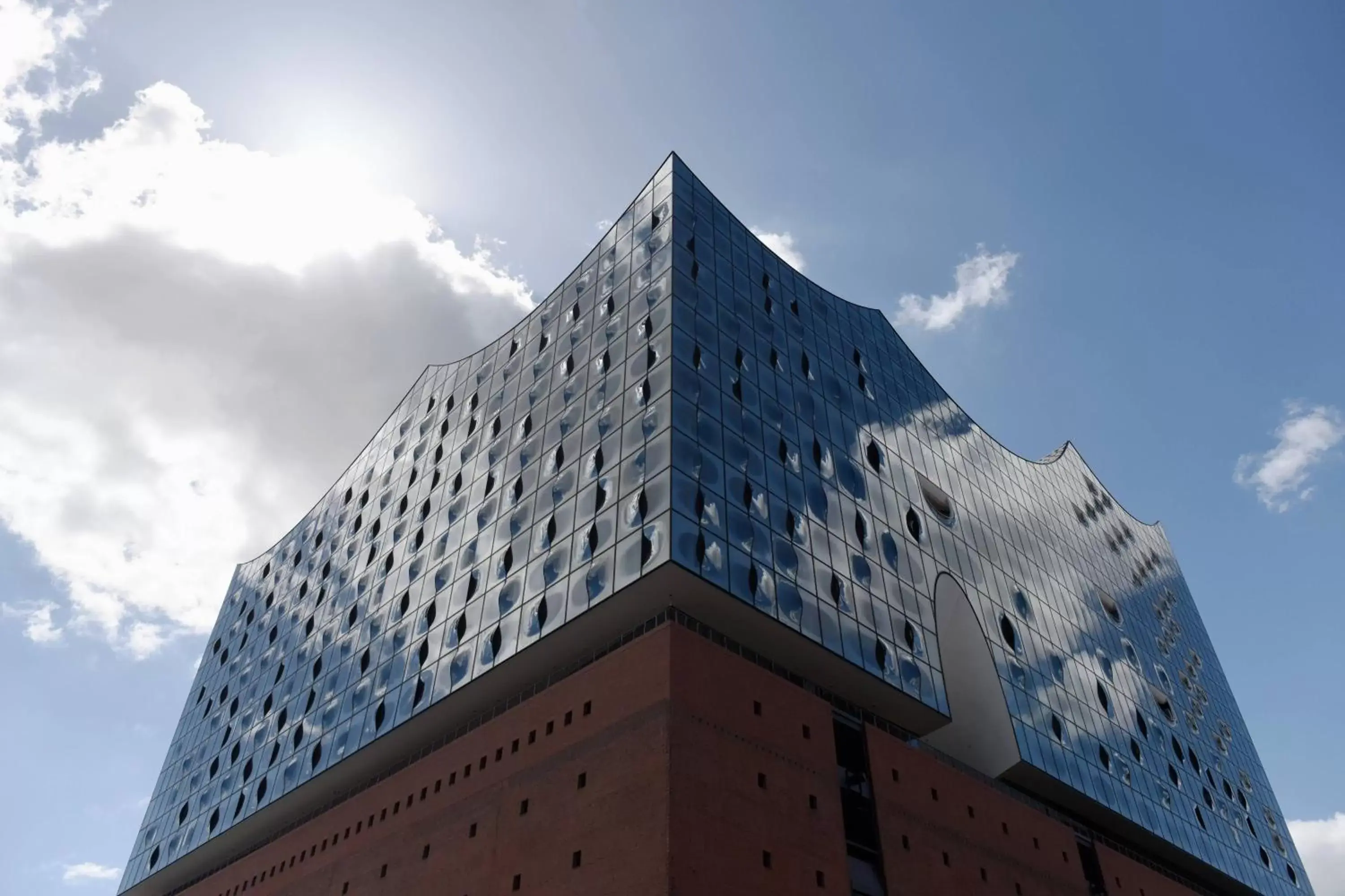 Property building in The Westin Hamburg Elbphilharmonie Property building in The Westin Hamburg Elbphilharmonie