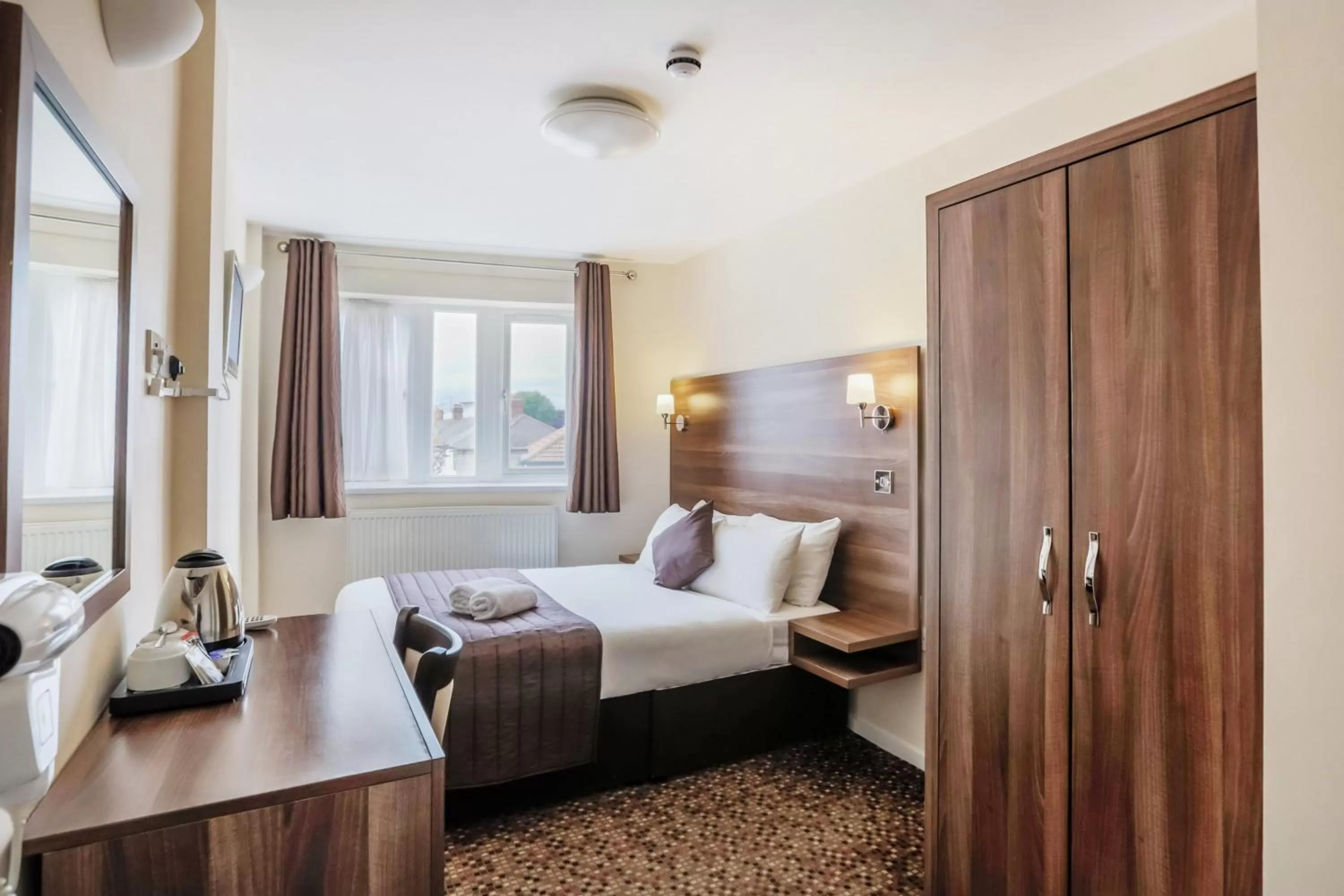 Photo of the whole room, Bed in Prince Regent Hotel Excel London