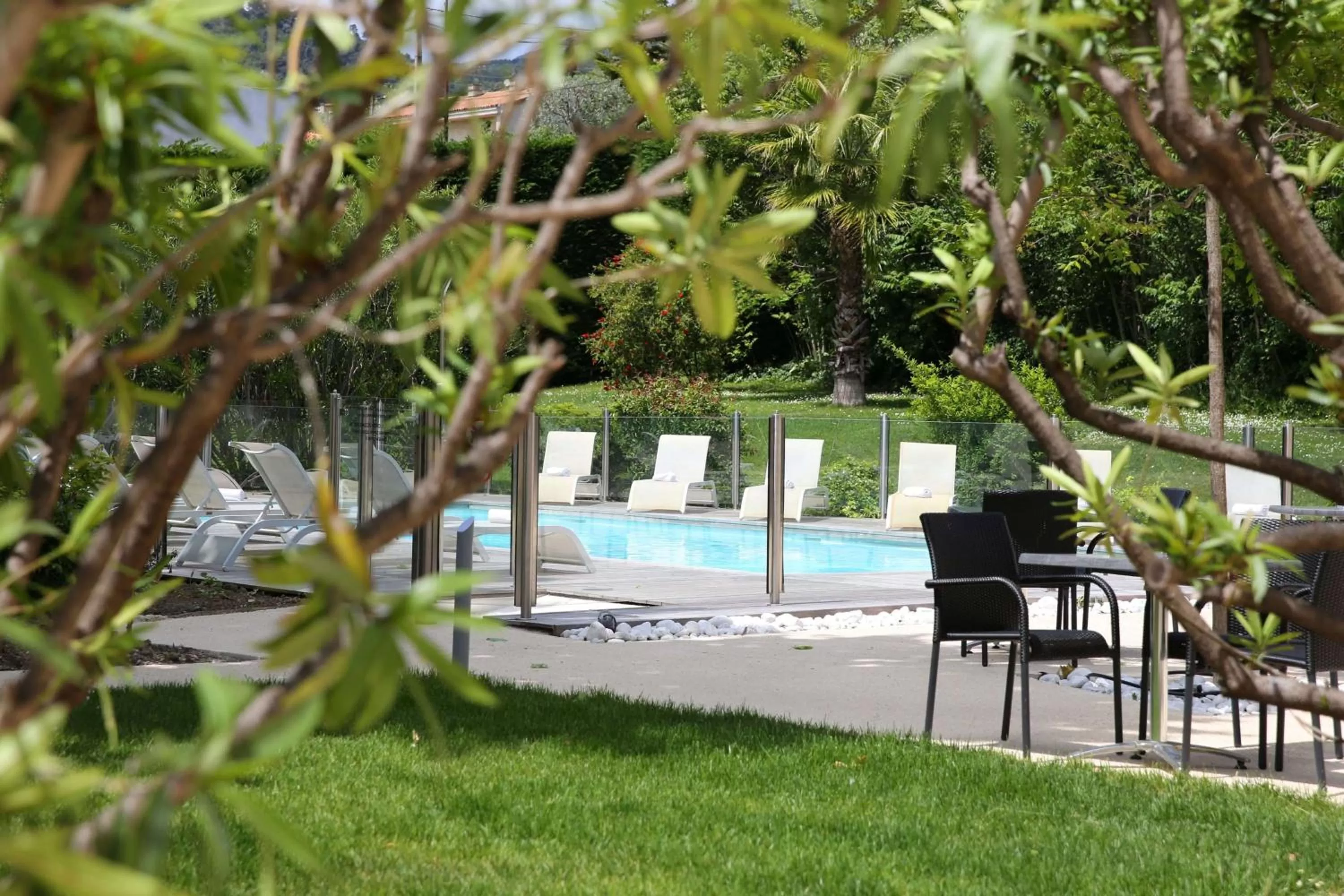 Garden in Best Western PLUS Elixir Grasse