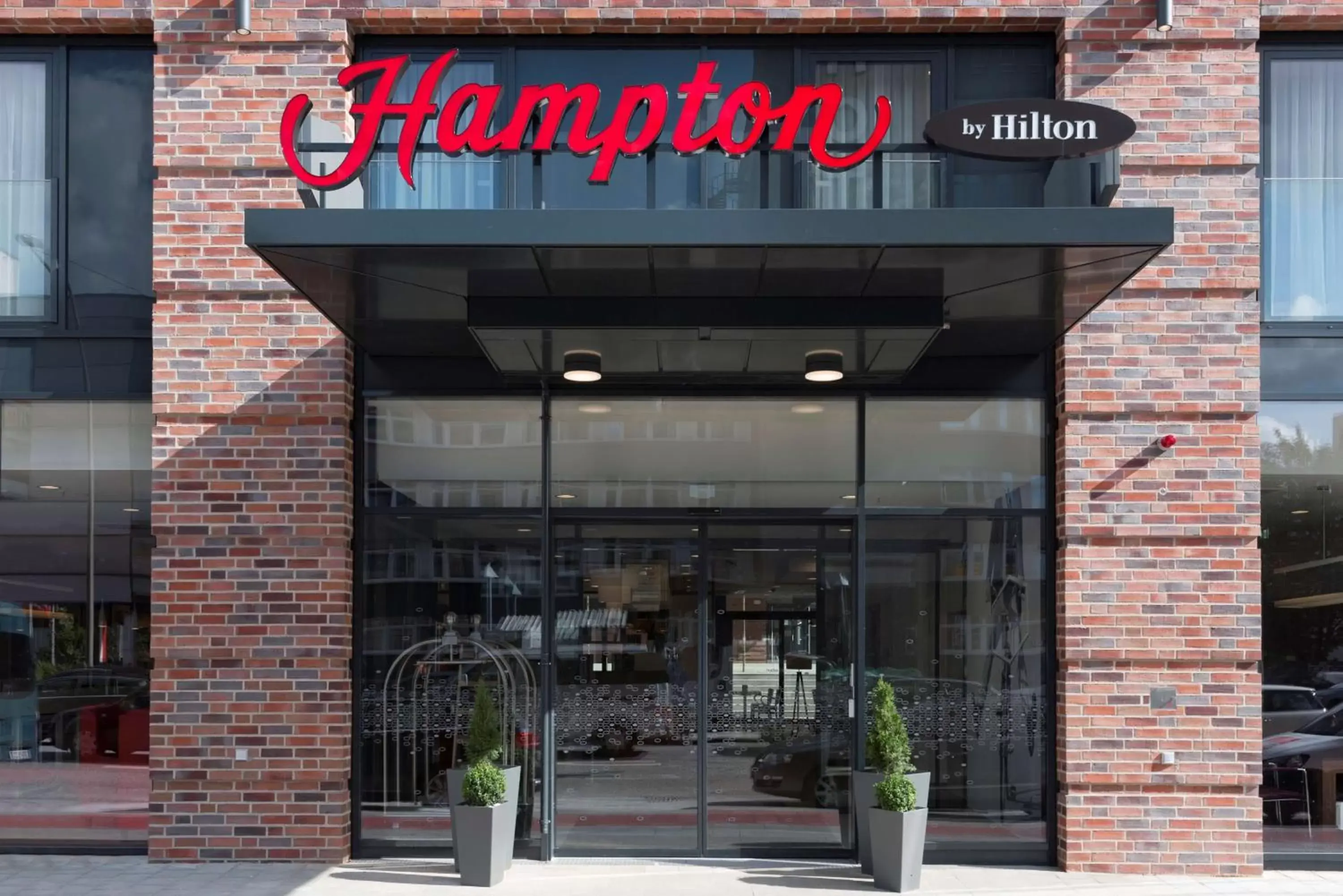Property building in Hampton By Hilton Hamburg City Centre Property building in Hampton By Hilton Hamburg City Centre