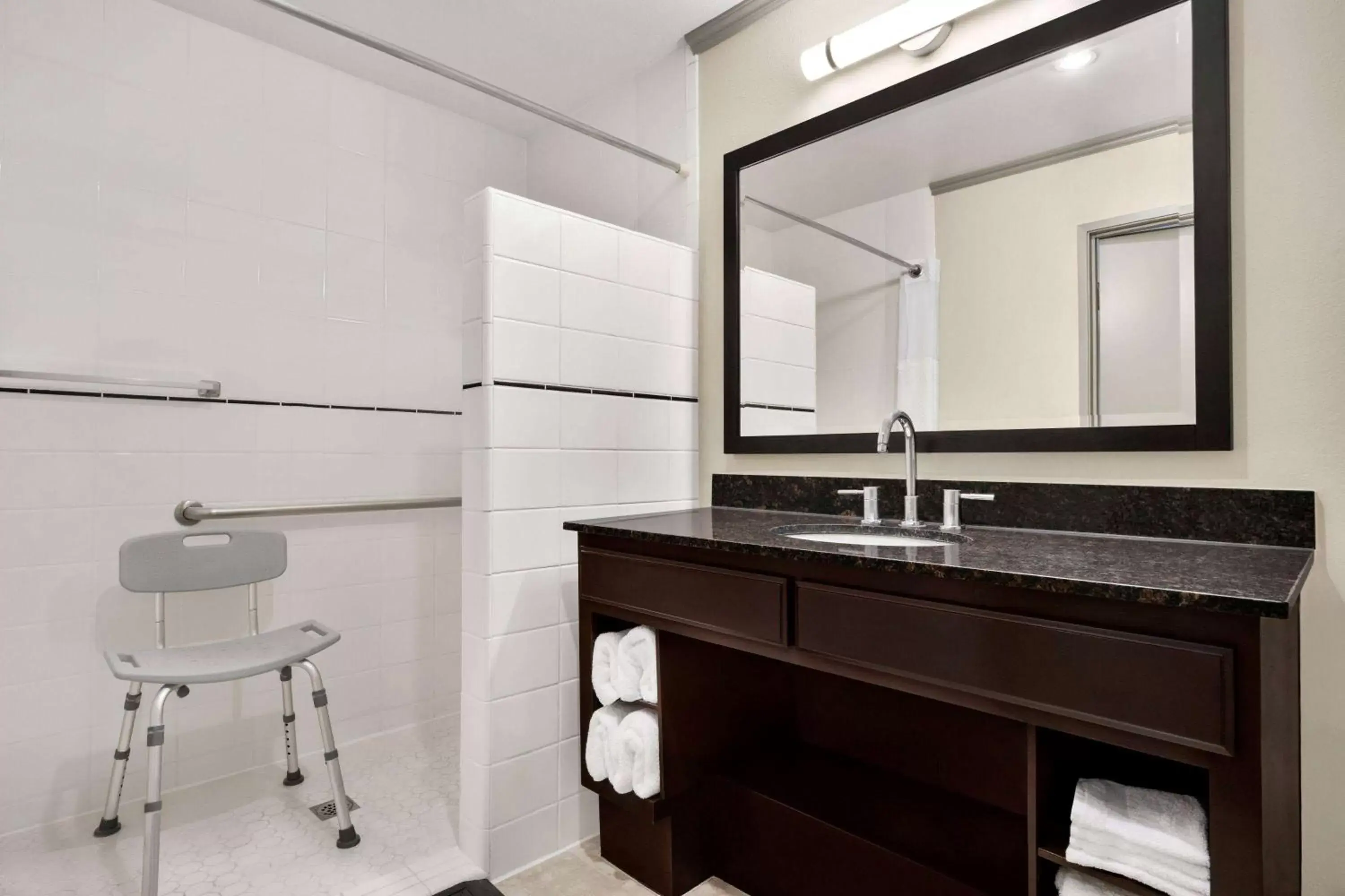 Shower in Baymont by Wyndham Monterey Park Shower in Baymont by Wyndham Monterey Park