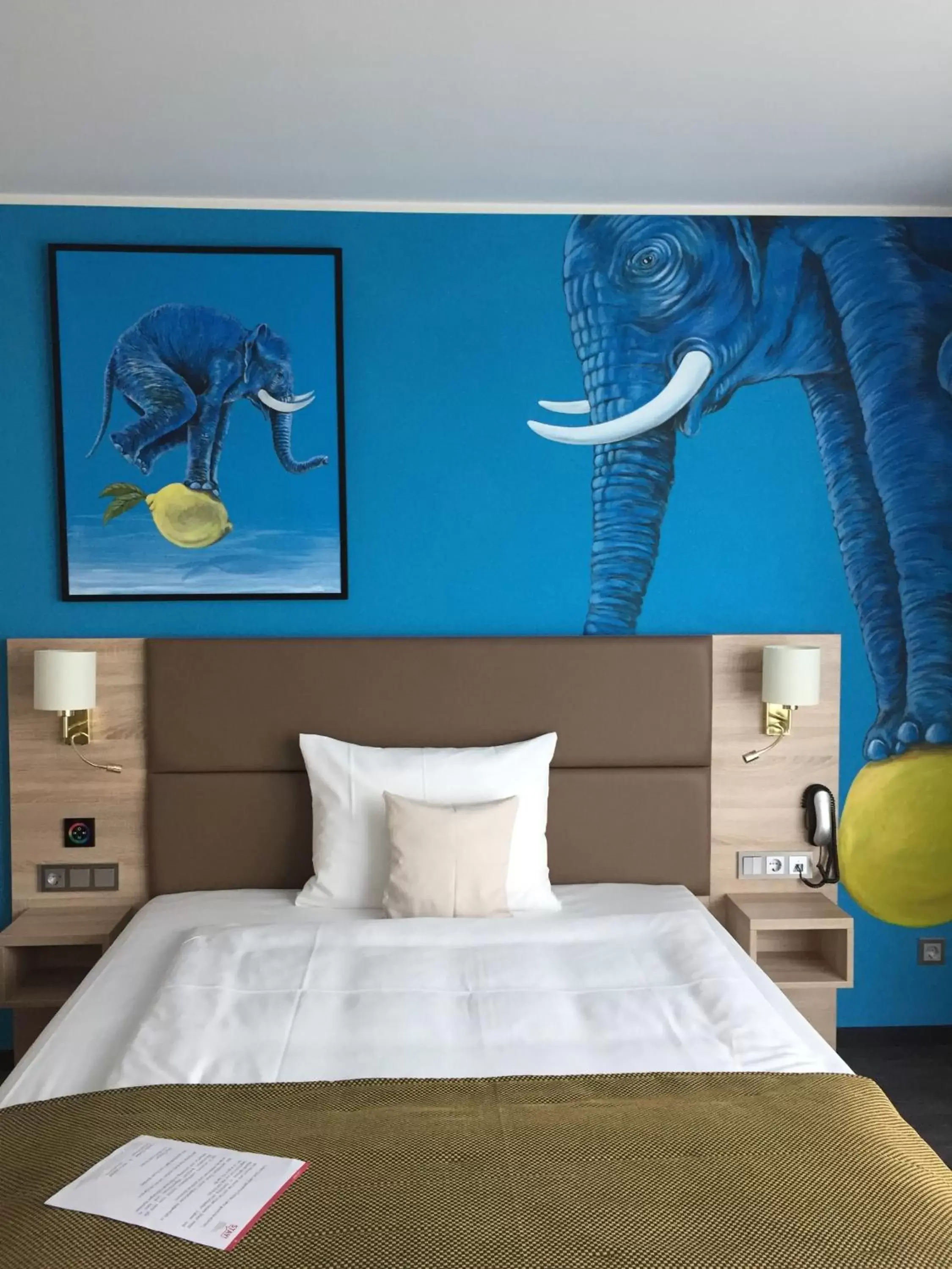 Decorative detail, Bed in Stay! Hotel Boardinghouse Decorative detail, Bed in Stay! Hotel Boardinghouse