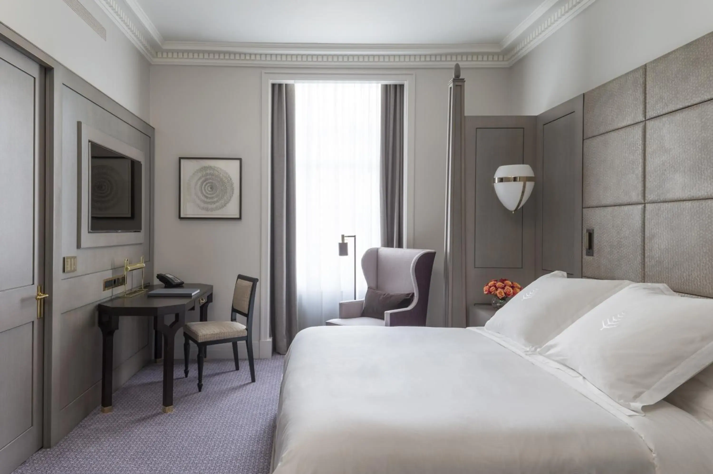 Bedroom, Bed in Four Seasons Hotel London at Tower Bridge Bedroom, Bed in Four Seasons Hotel London at Tower Bridge
