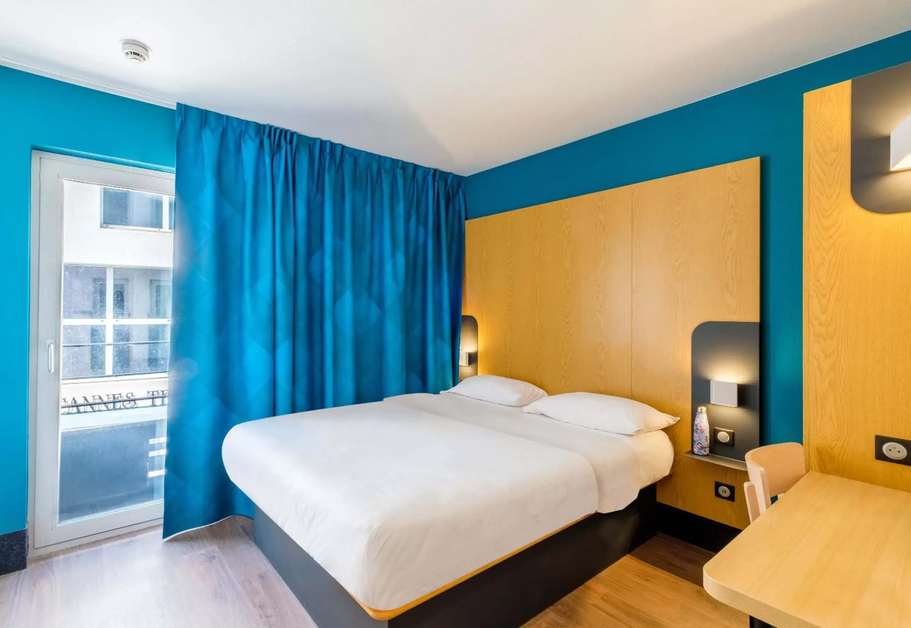 Bedroom, Bed in B&B HOTEL Cannes La Bocca Plage Bedroom, Bed in B&B HOTEL Cannes La Bocca Plage