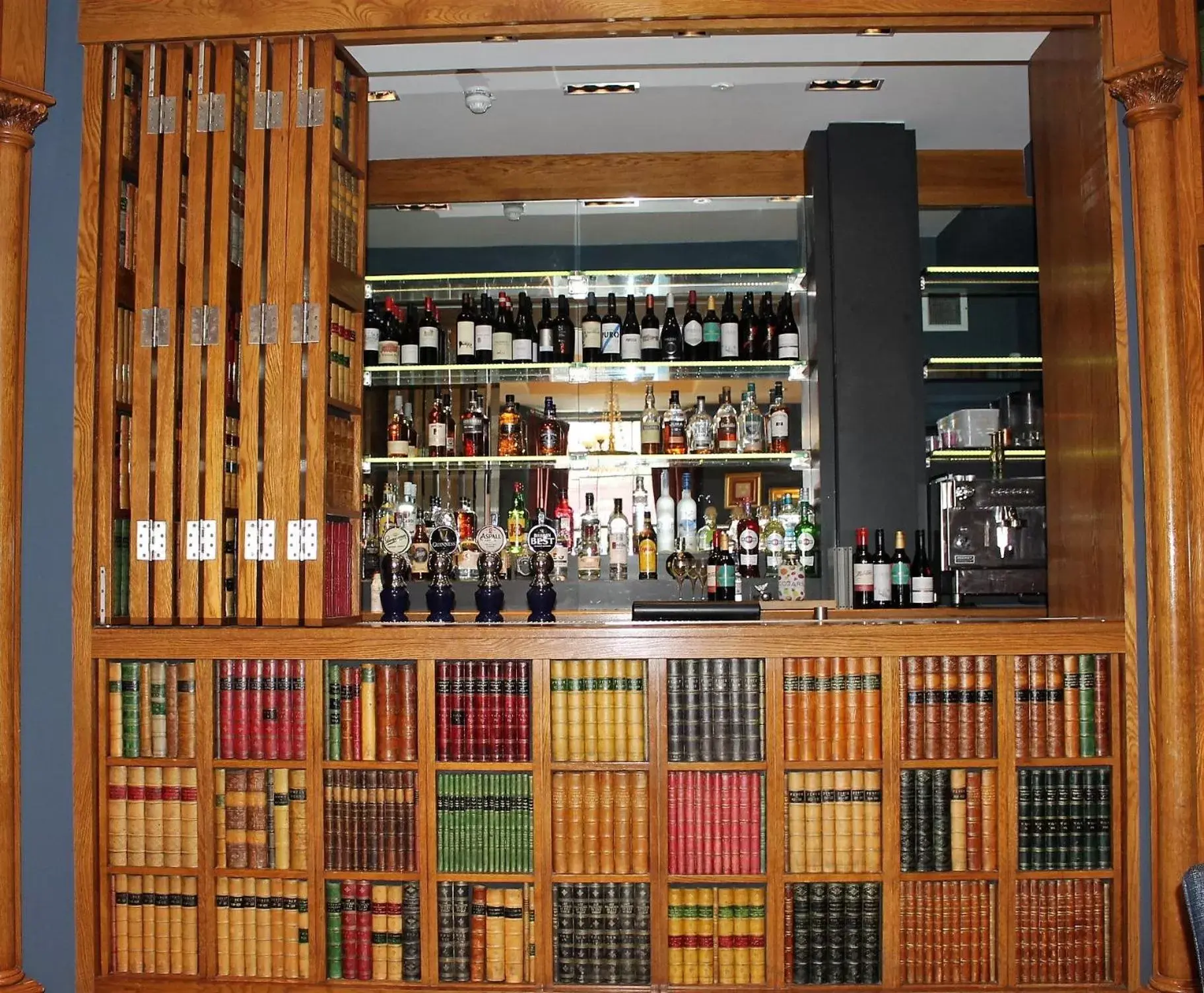 Library in The Raeburn Library in The Raeburn