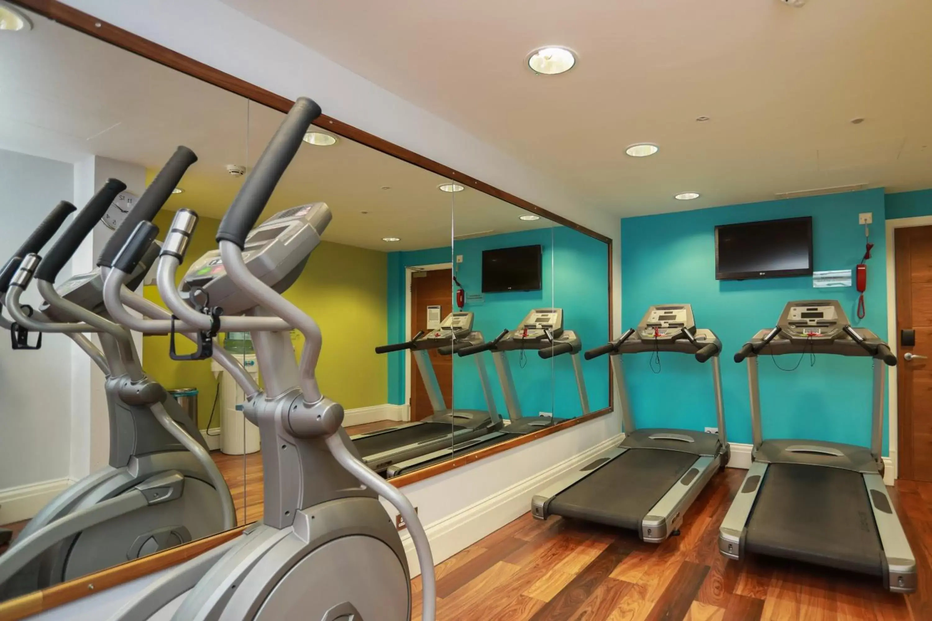 Fitness centre/facilities in Hotel Indigo Edinburgh by IHG Fitness centre/facilities in Hotel Indigo Edinburgh by IHG