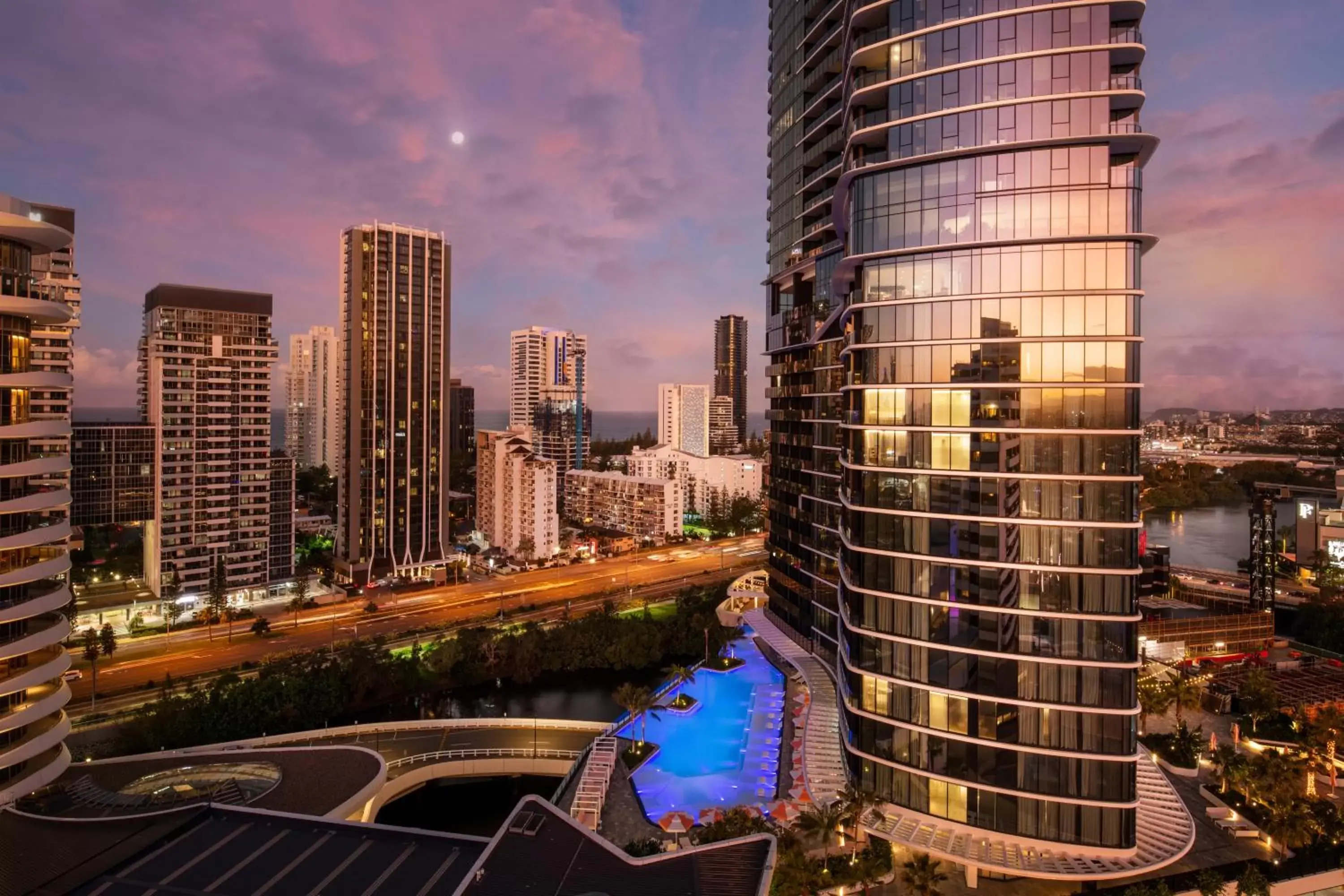 Property building in Dorsett Gold Coast Property building in Dorsett Gold Coast