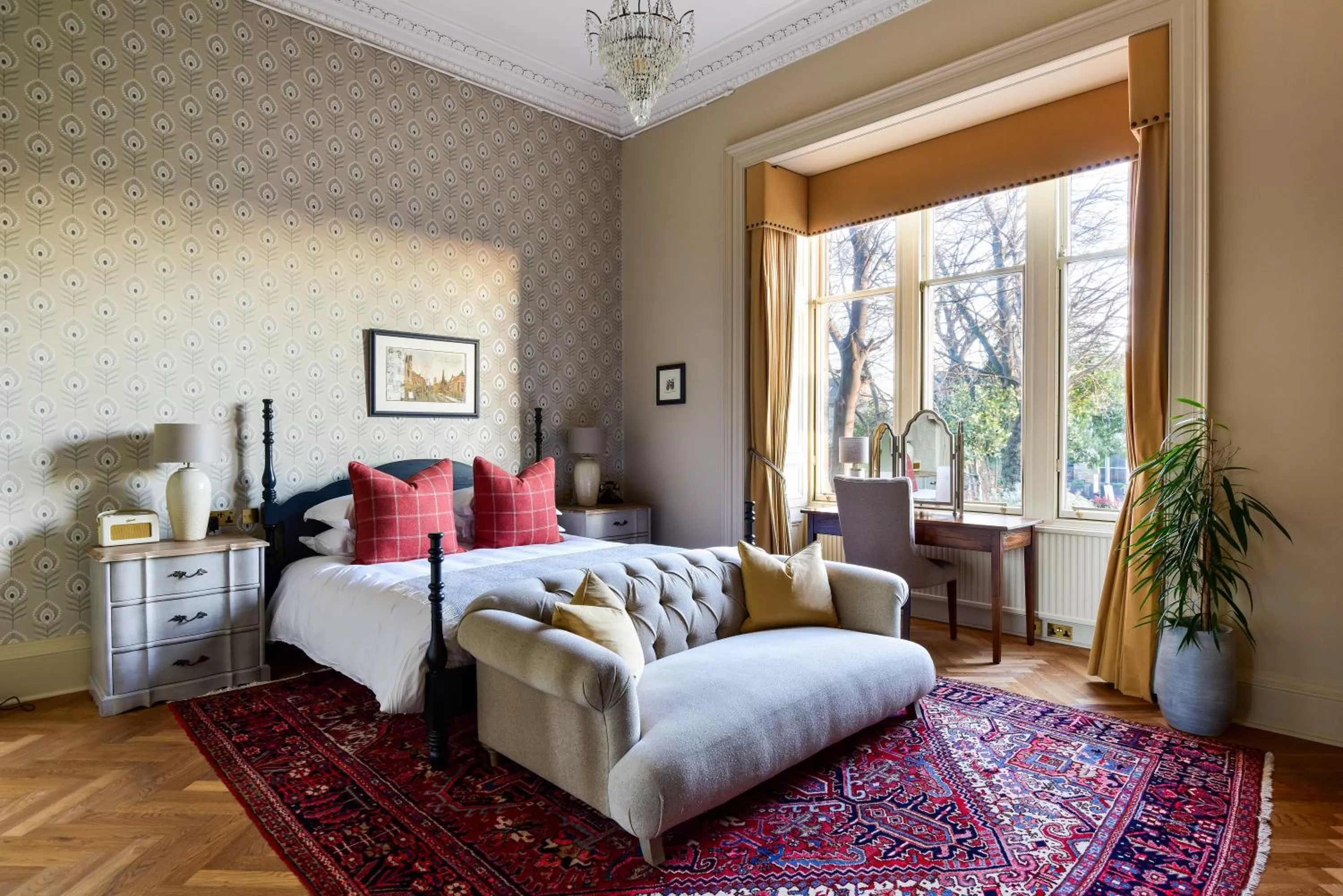 Photo of the whole room, Bed in The Roseate Edinburgh - Small Luxury Hotels of the World