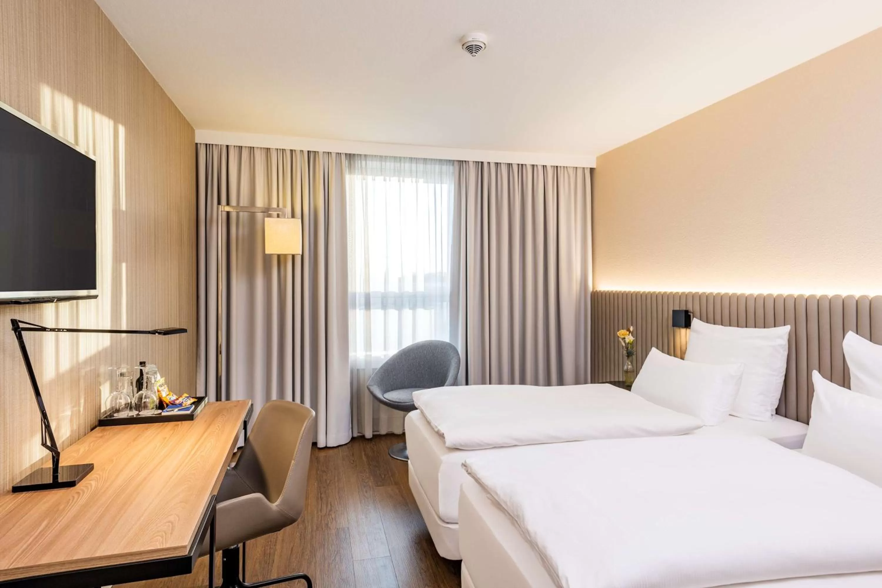 Bedroom, Bed in NH Hamburg Altona