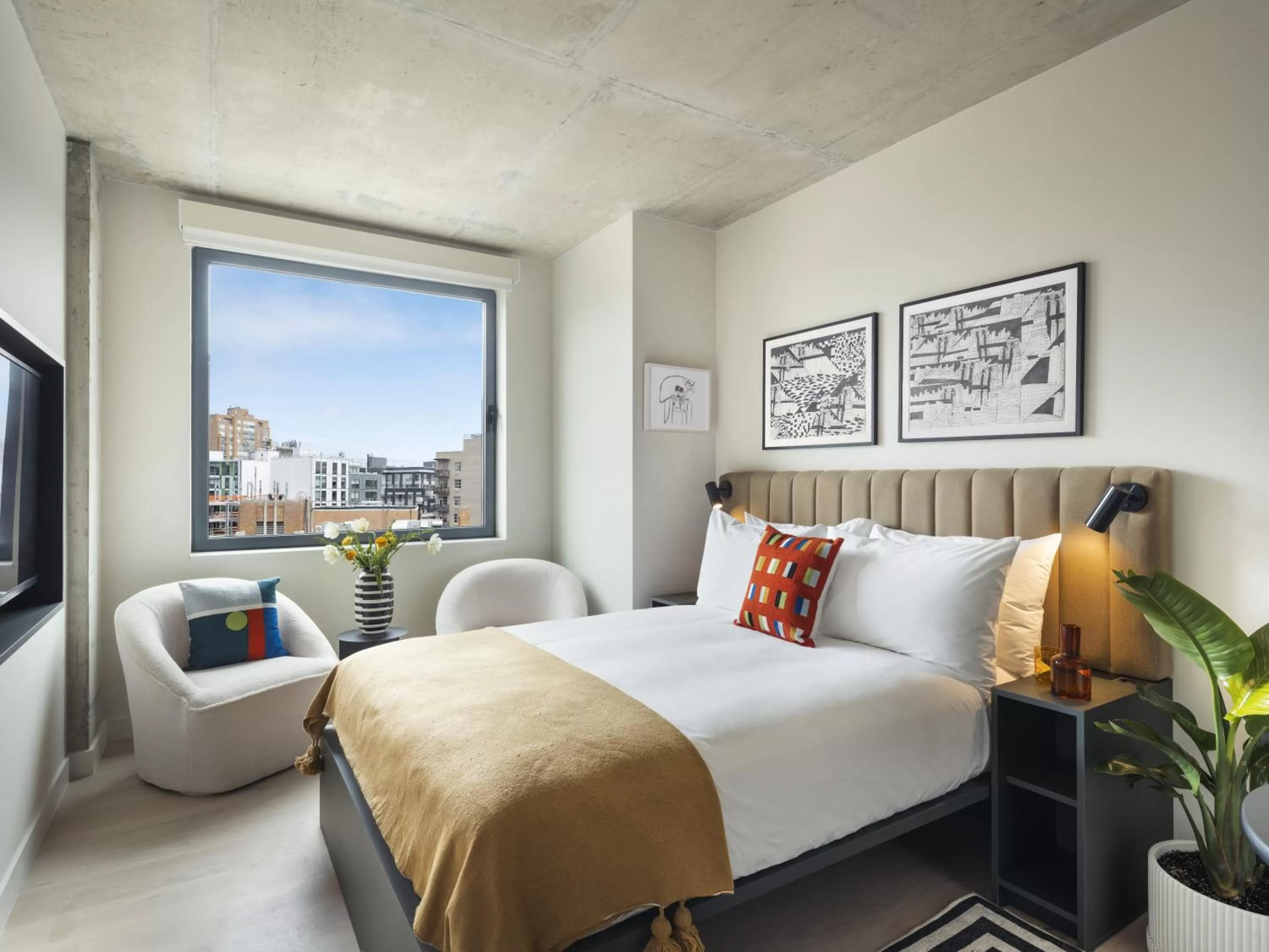 Bed in Penny Williamsburg