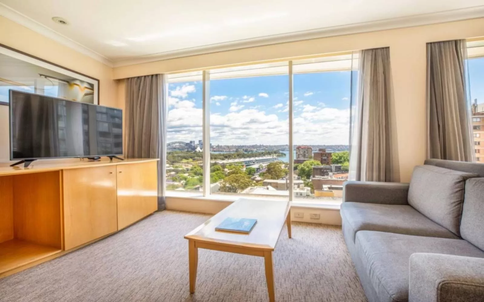 View (from property/room) in Holiday Inn Sydney Potts Point