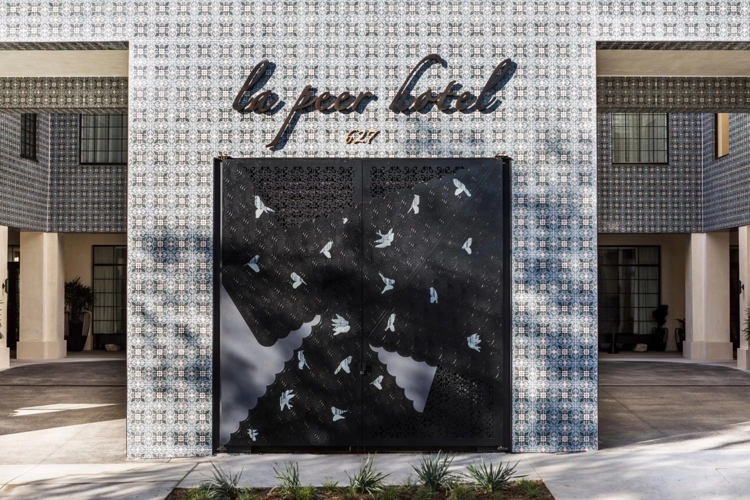 Property building in Kimpton La Peer Hotel West Hollywood by IHG