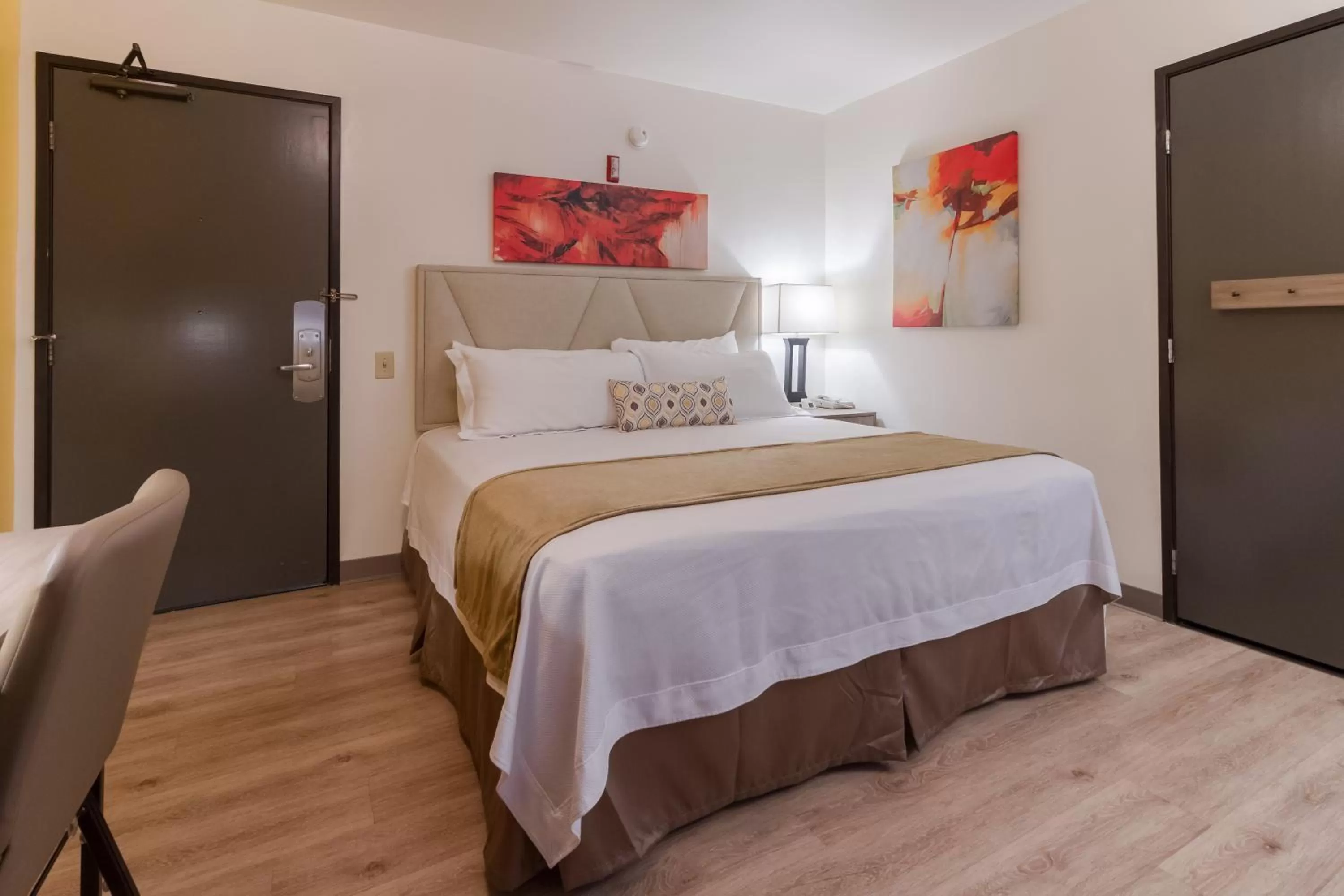 Photo of the whole room, Bed in Kawada Hotel