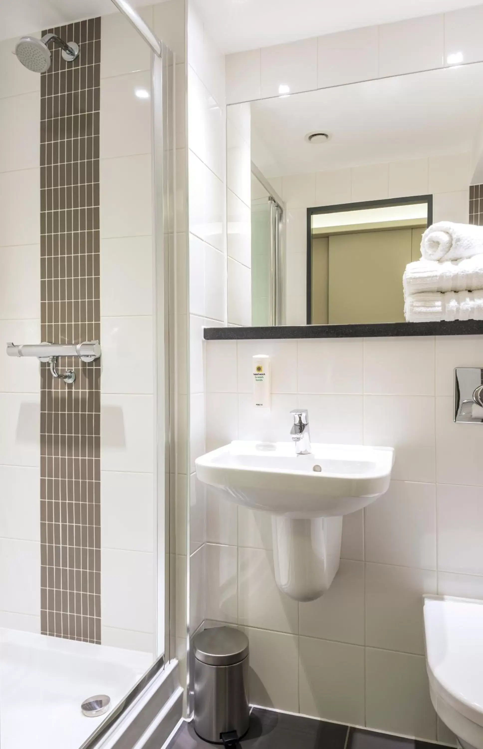 Shower in Point A Hotel London Canary Wharf Shower in Point A Hotel London Canary Wharf