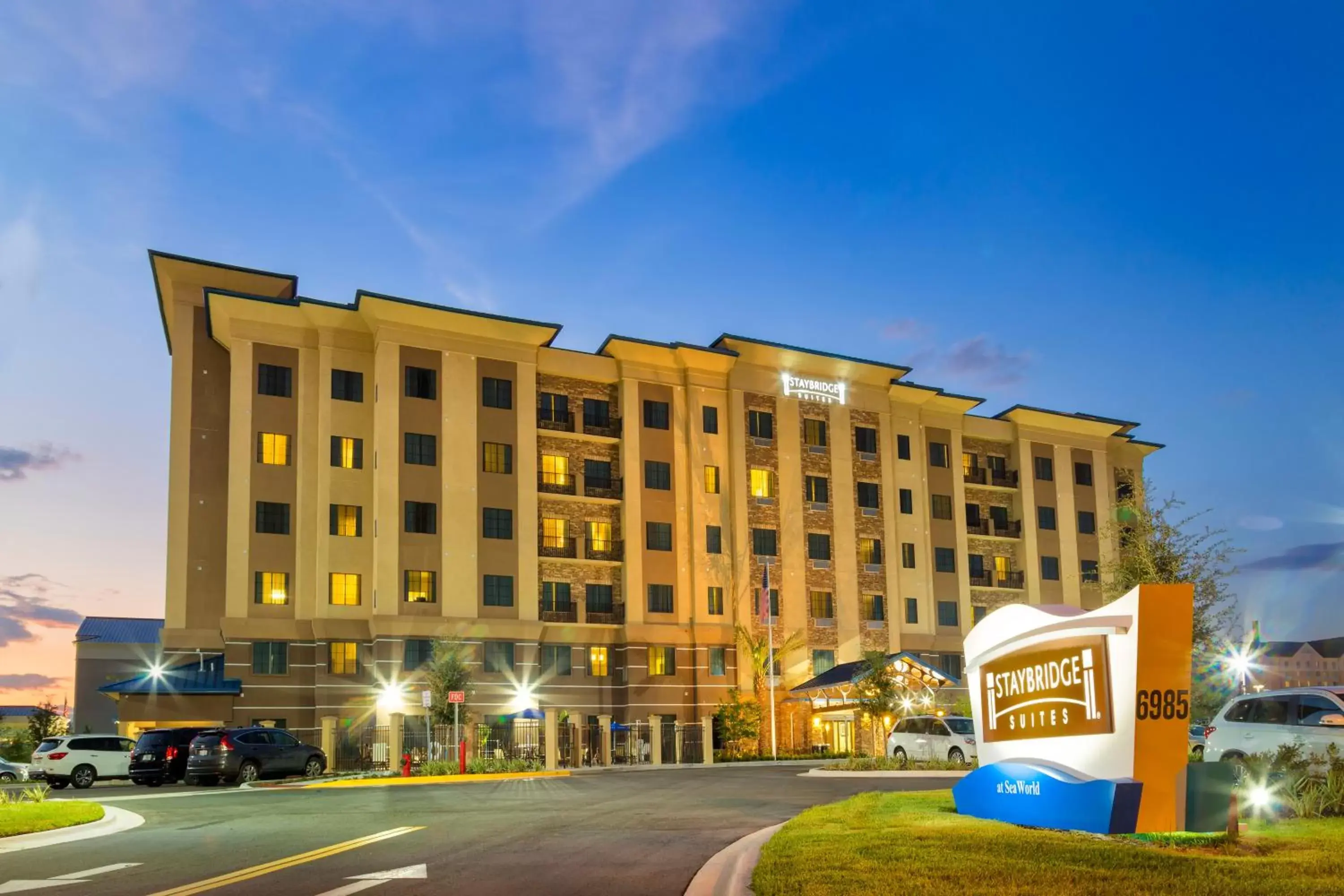 Staybridge Suites Orlando at SeaWorld by IHG - Free Breakfast & Shuttle to SeaWorld Parks Staybridge Suites Orlando at SeaWorld by IHG - Free Breakfast & Shuttle to SeaWorld Parks