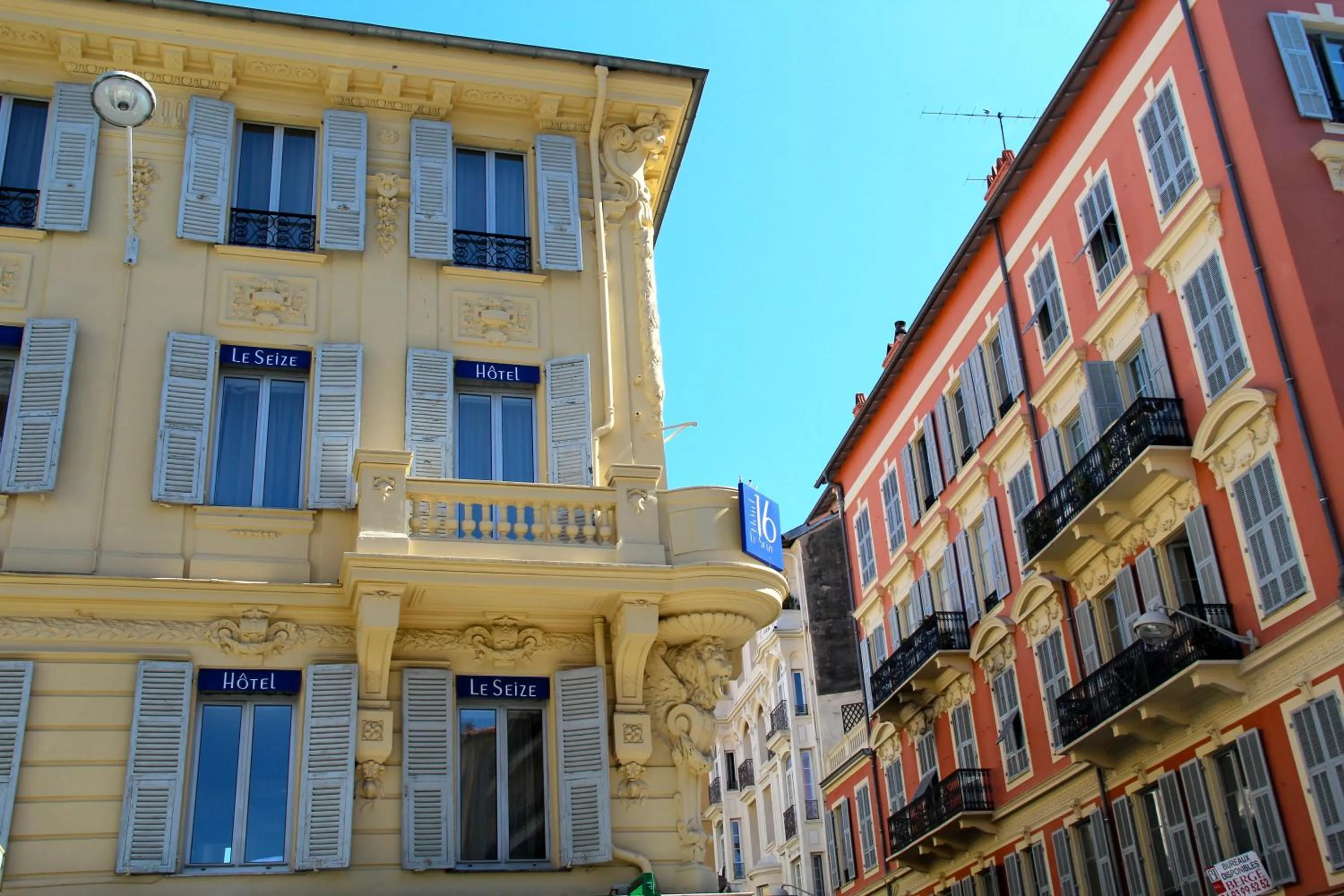 Facade/entrance in Hôtel Le Seize, Nice Centre