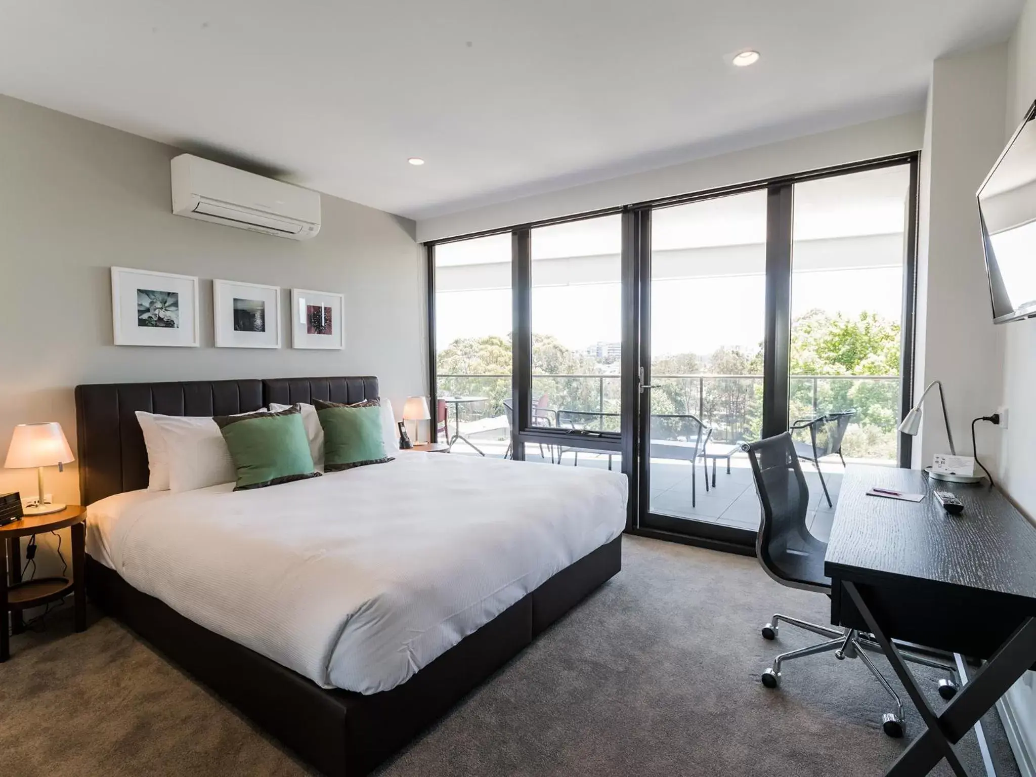 Bedroom, Bed in The Branksome Hotel & Residences Bedroom, Bed in The Branksome Hotel & Residences