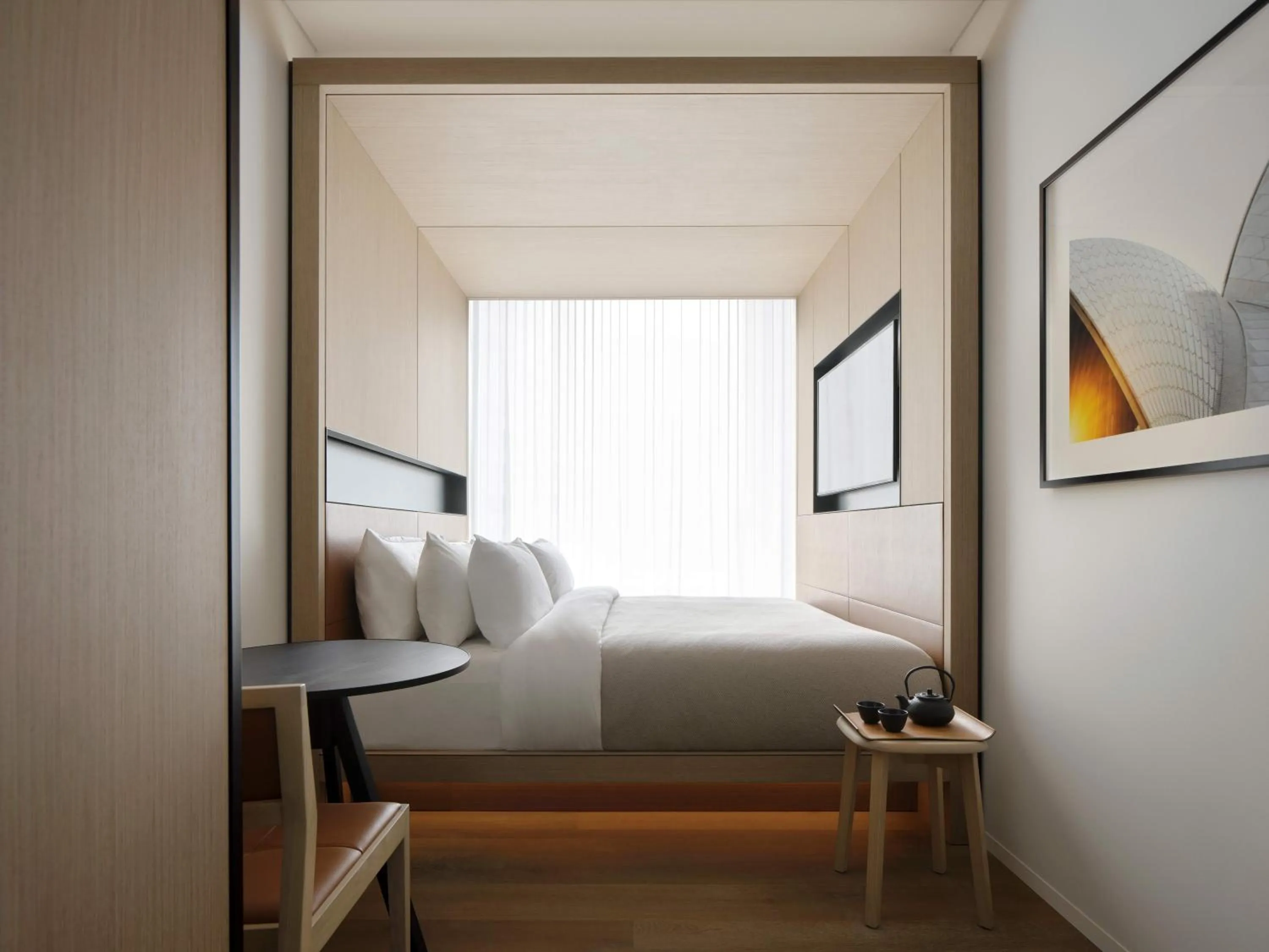 TV and multimedia, Bed in Little National Hotel Sydney