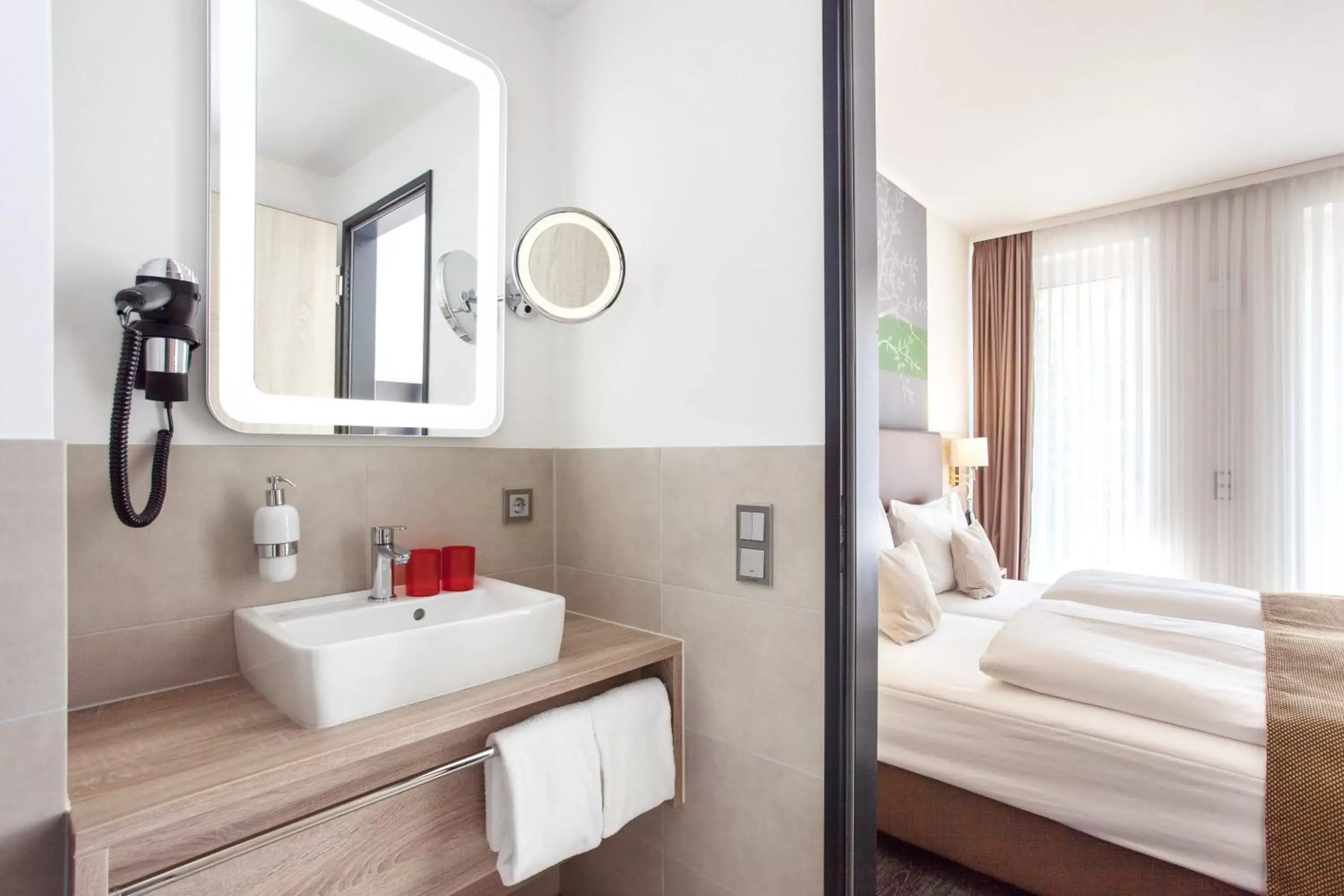 Bathroom, Bed in Stay! Hotel Boardinghouse Bathroom, Bed in Stay! Hotel Boardinghouse