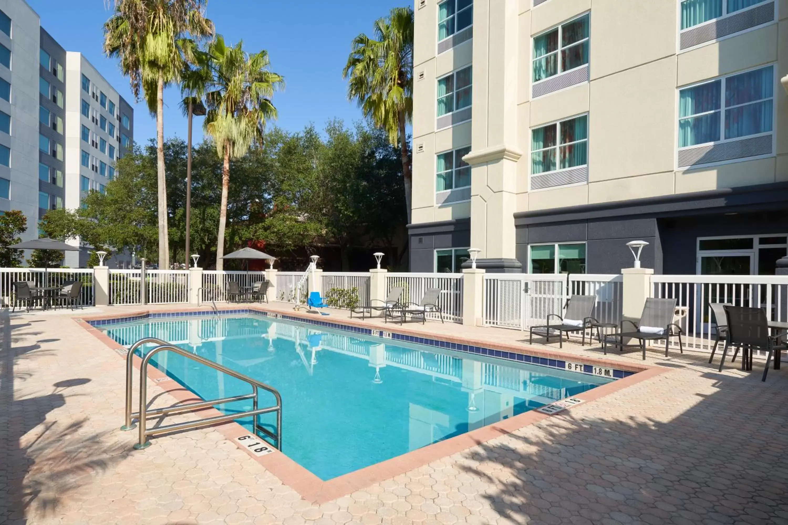Pool view in Fairfield Inn & Suites by Marriott Orlando International Drive/Convention Center Pool view in Fairfield Inn & Suites by Marriott Orlando International Drive/Convention Center