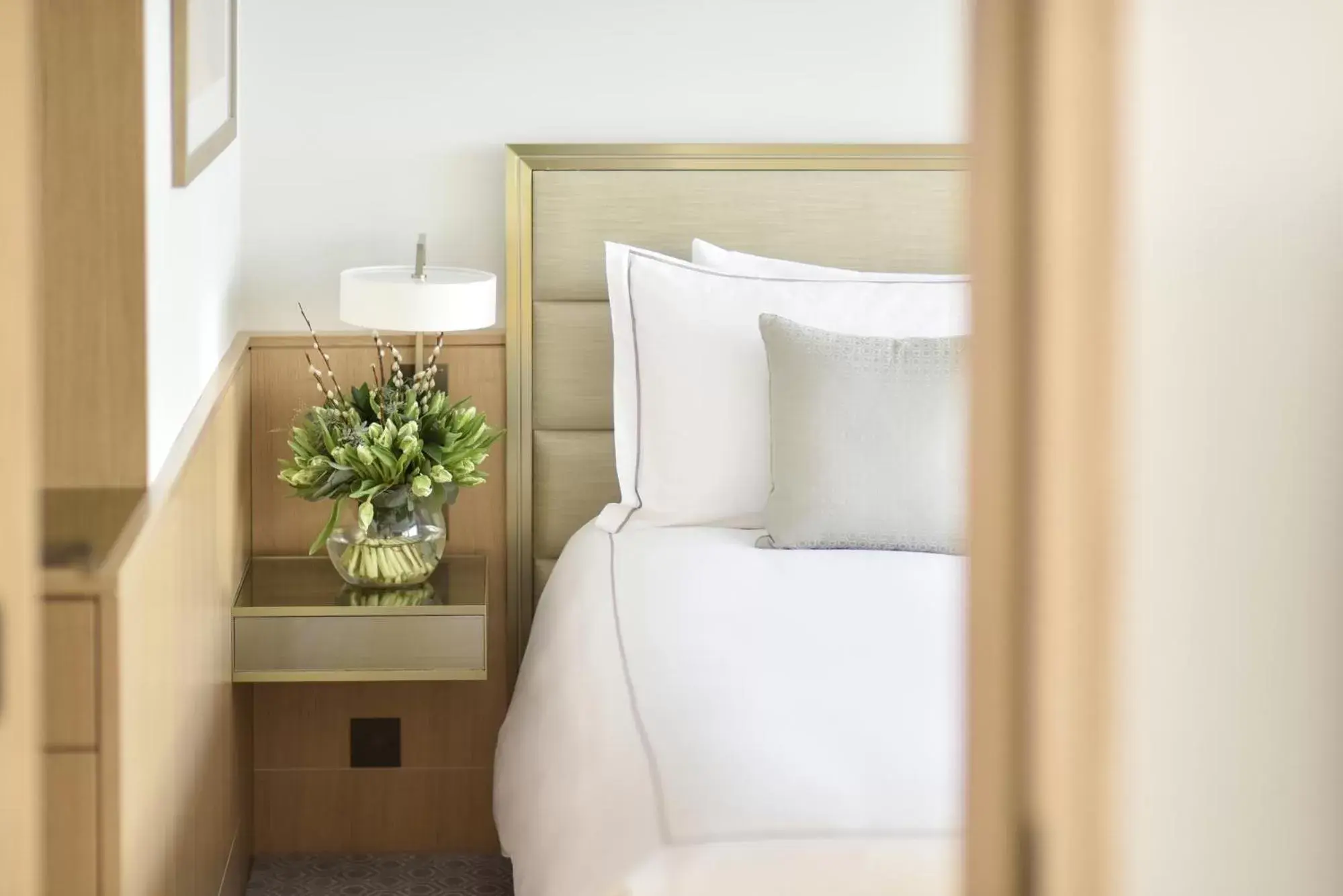 Bed in Royal Lancaster London Bed in Royal Lancaster London