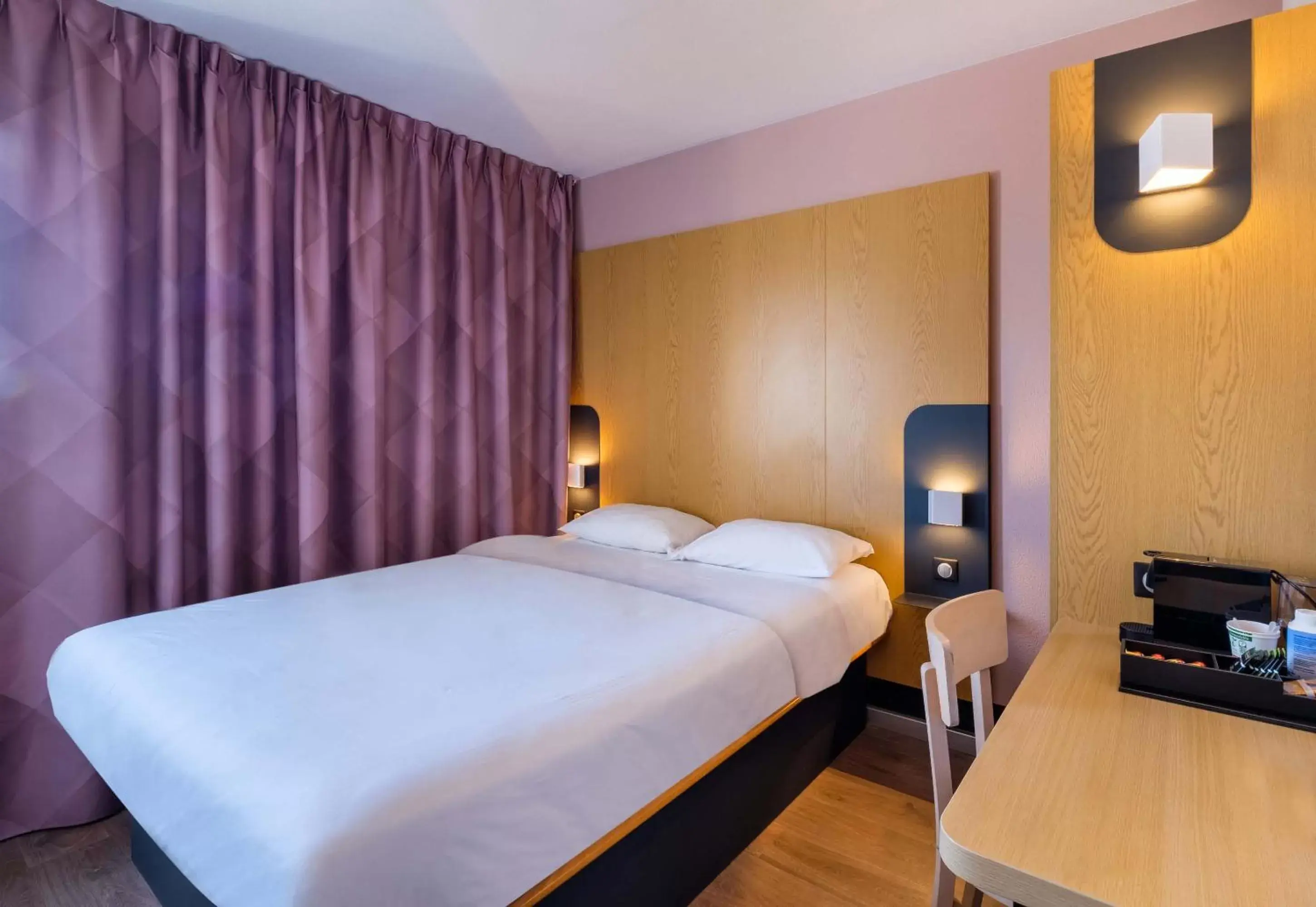 Bedroom, Bed in B&B HOTEL Cannes La Bocca Plage Bedroom, Bed in B&B HOTEL Cannes La Bocca Plage