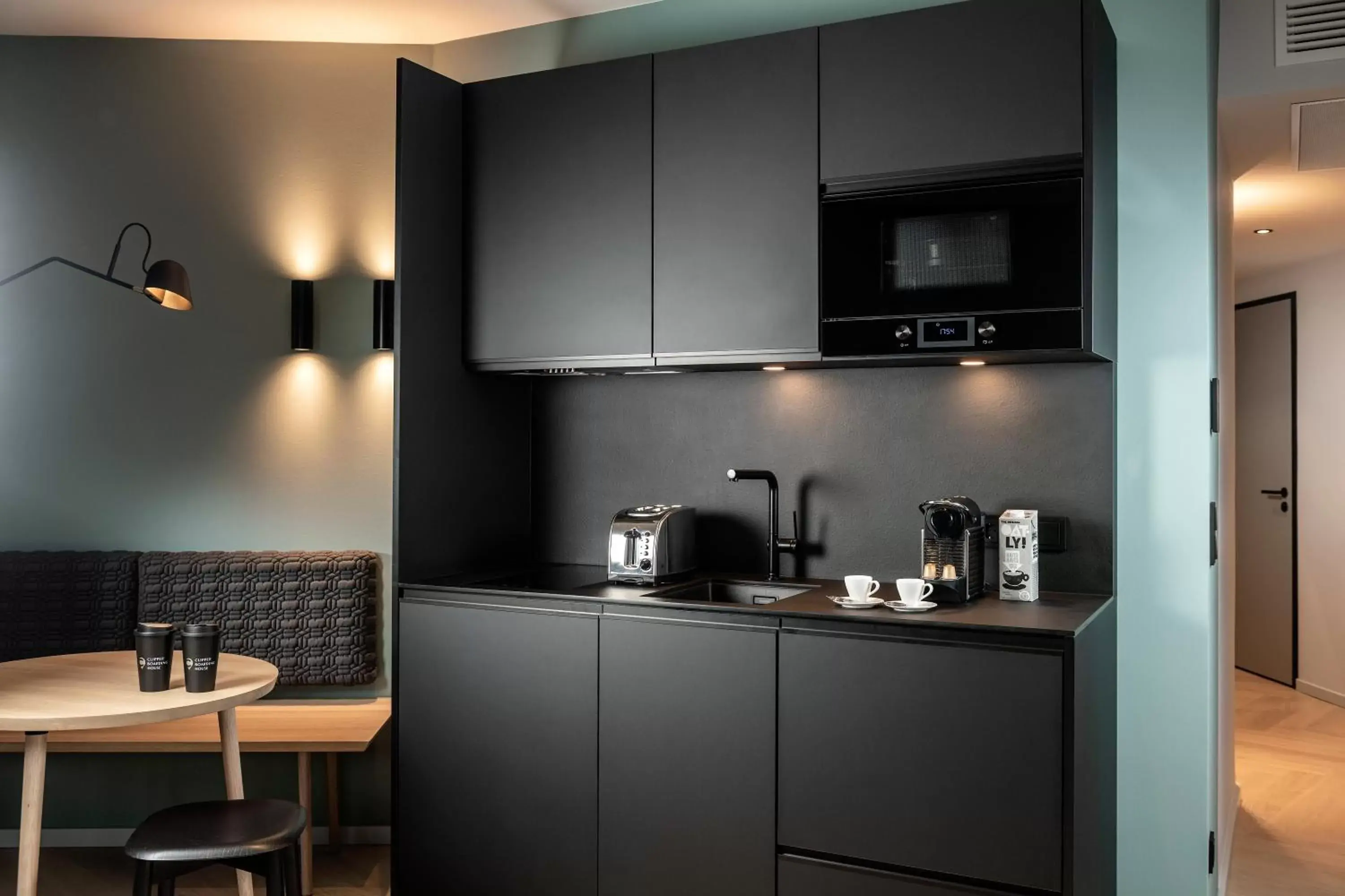 kitchen in Clipper Boardinghouse - Hamburg-Michel kitchen in Clipper Boardinghouse - Hamburg-Michel