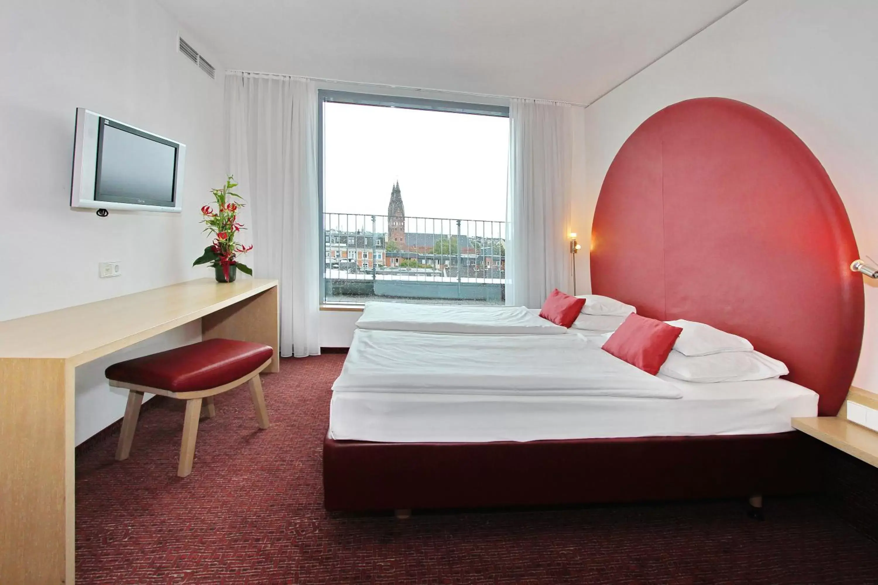 Bedroom, Bed in ARCOTEL Rubin Hamburg Bedroom, Bed in ARCOTEL Rubin Hamburg