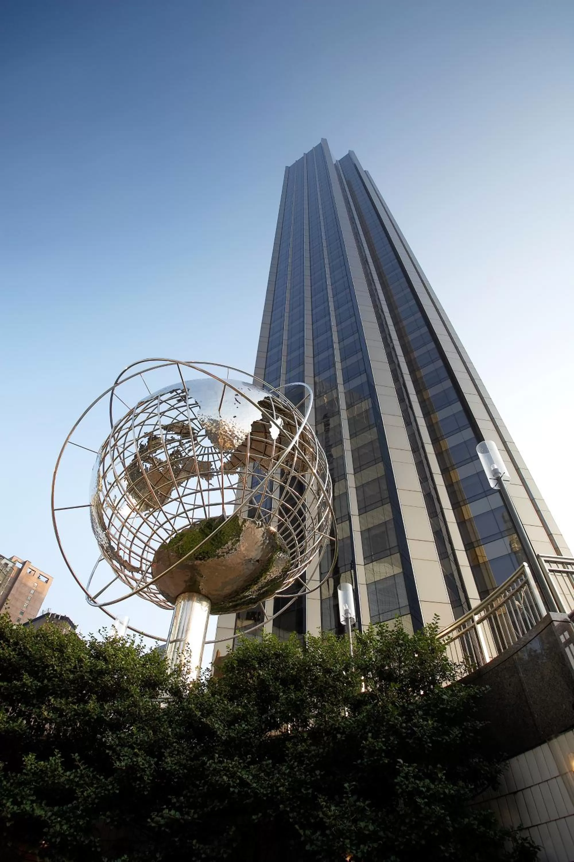 Facade/entrance in Trump International New York