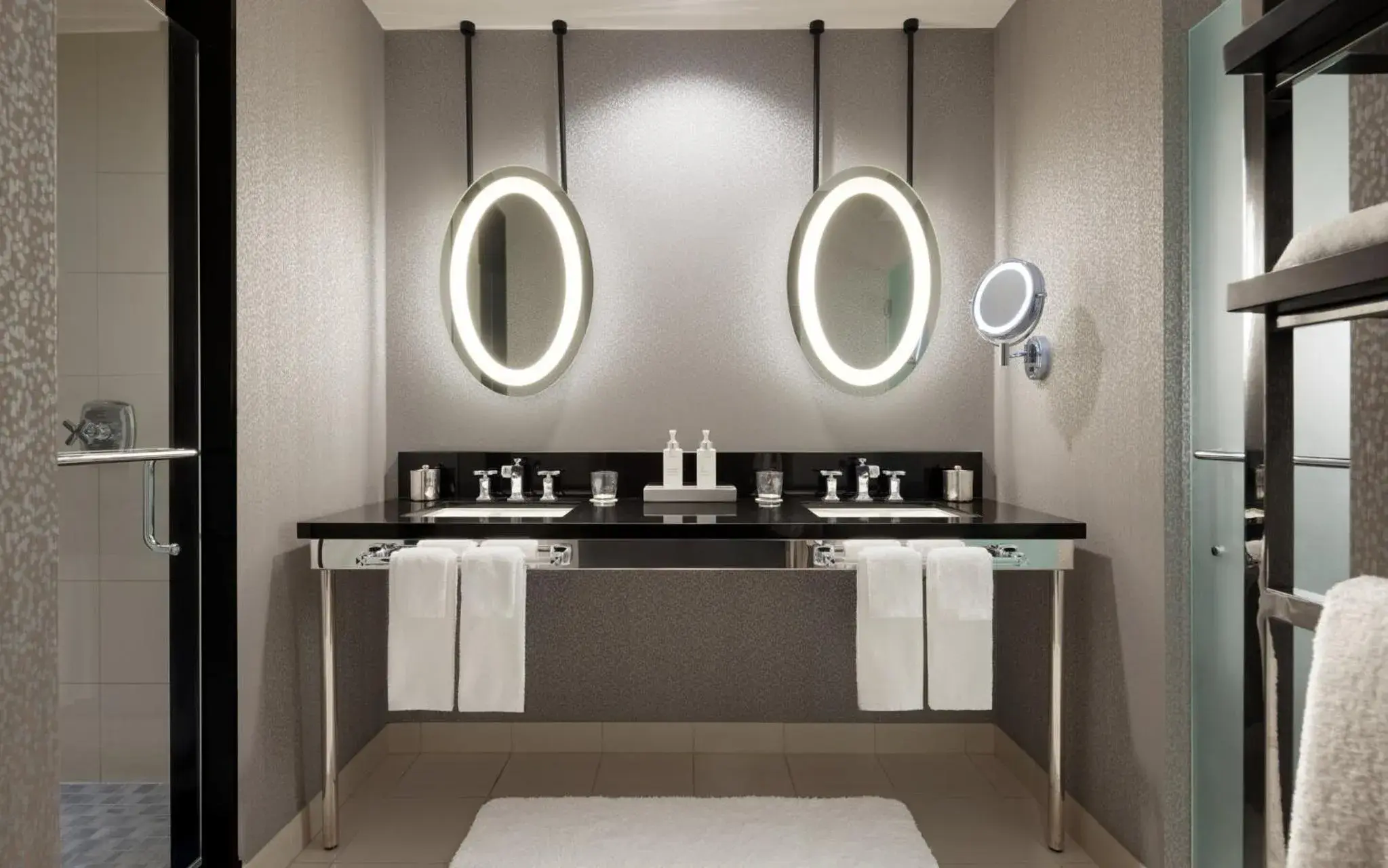 Bathroom in The Cosmopolitan Of Las Vegas Bathroom in The Cosmopolitan Of Las Vegas