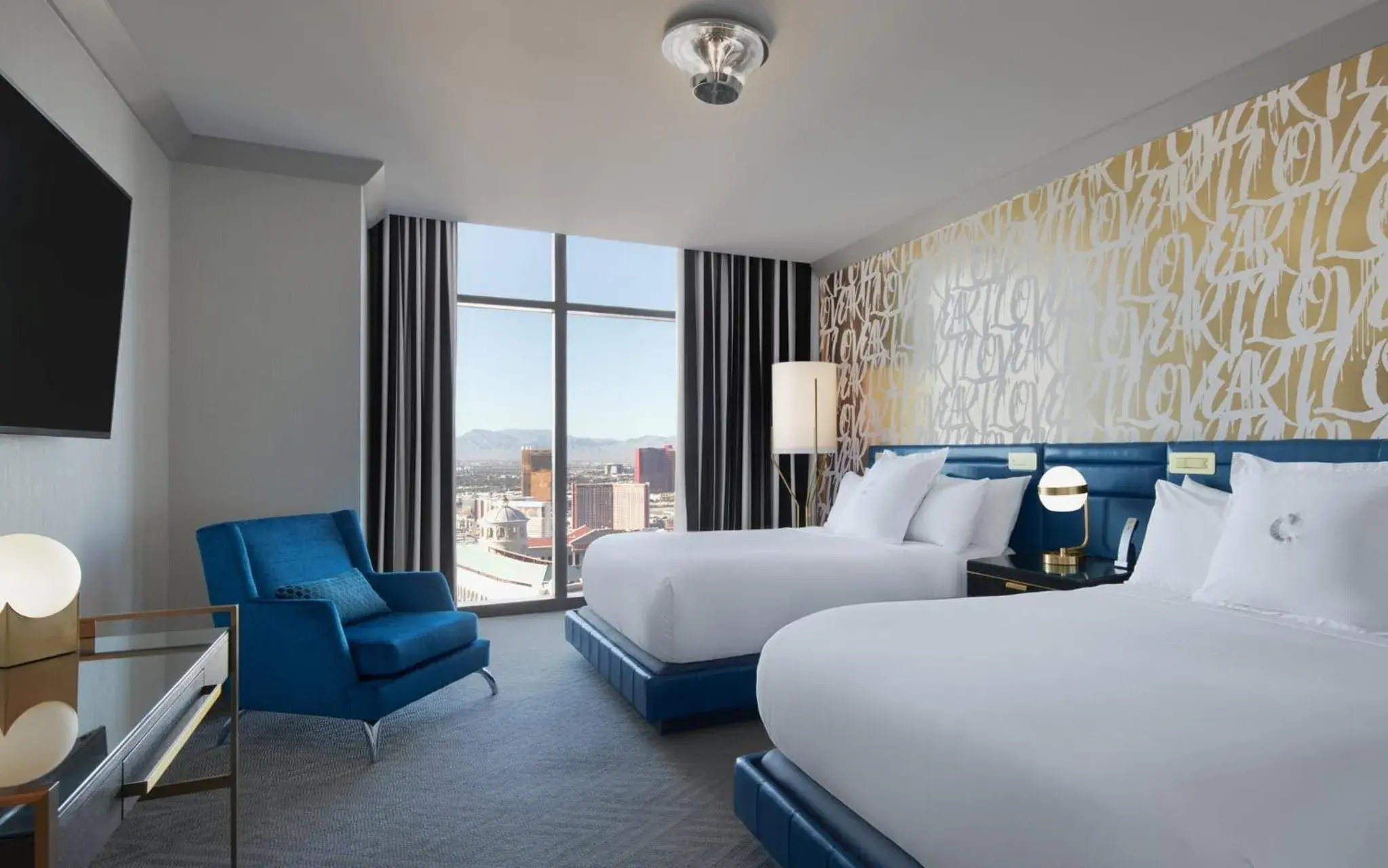 Bedroom, Bed in The Cosmopolitan Of Las Vegas Bedroom, Bed in The Cosmopolitan Of Las Vegas
