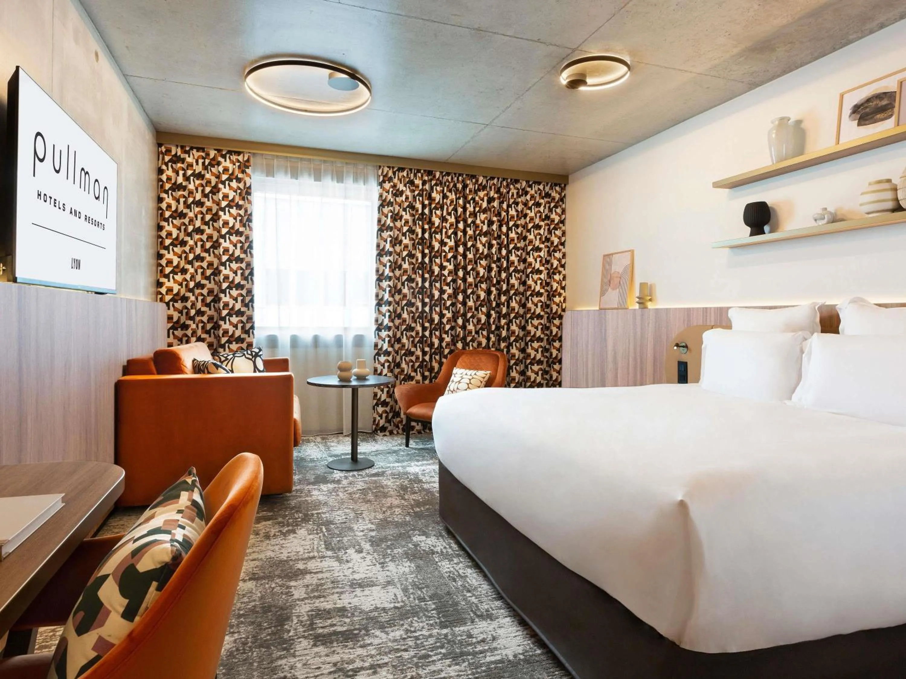 Bedroom, Bed in Pullman Lyon