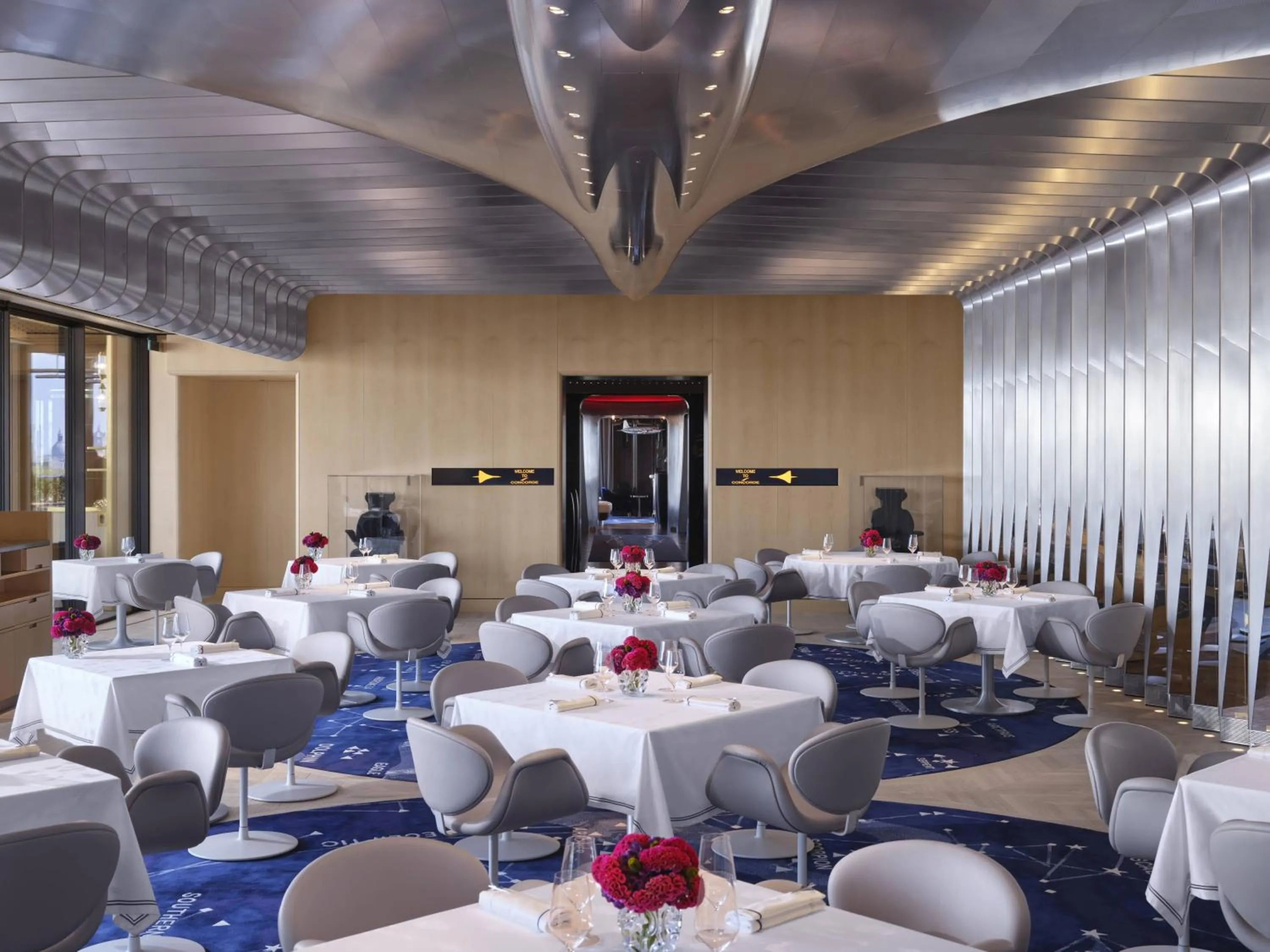 Restaurant/places to eat in The Peninsula London
