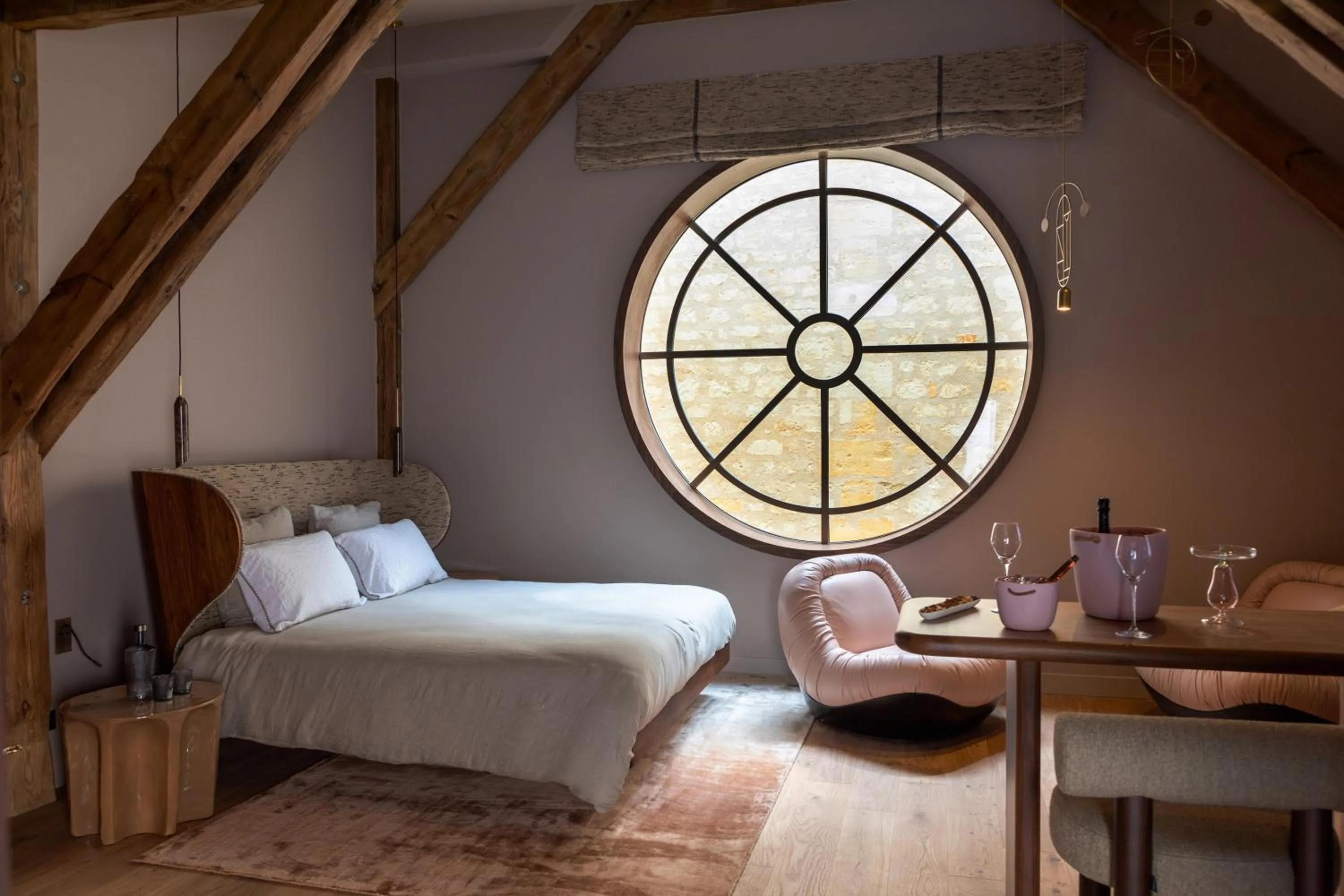 Bed in Yndo Hôtel