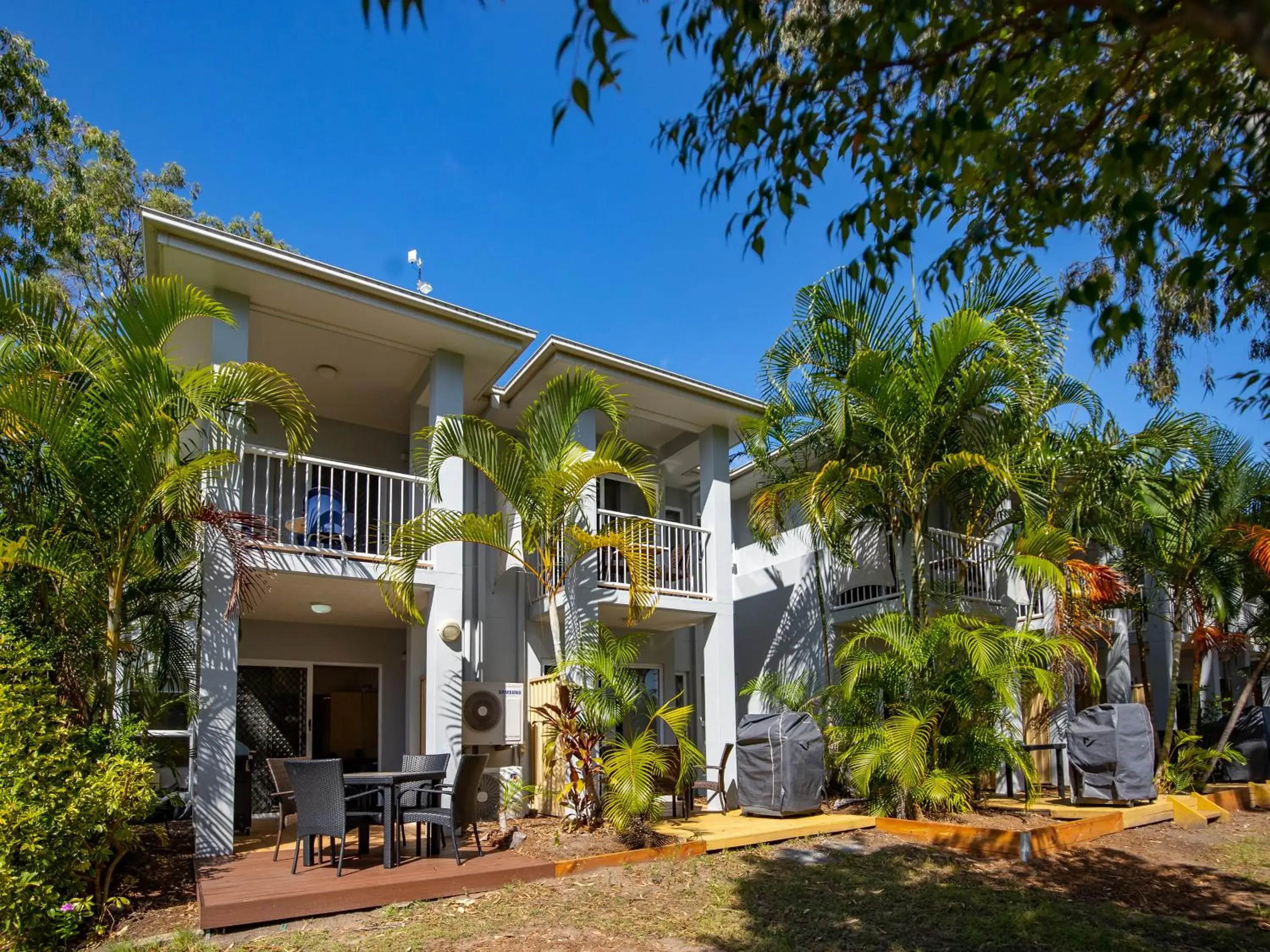 Property building in NRMA Treasure Island Holiday Resort Property building in NRMA Treasure Island Holiday Resort