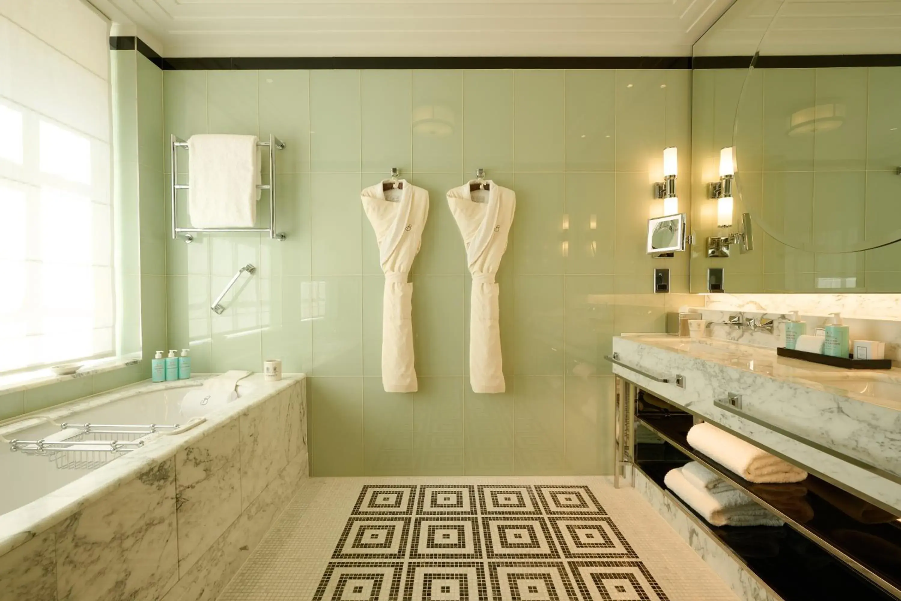 Bathroom in The Beaumont Mayfair Bathroom in The Beaumont Mayfair