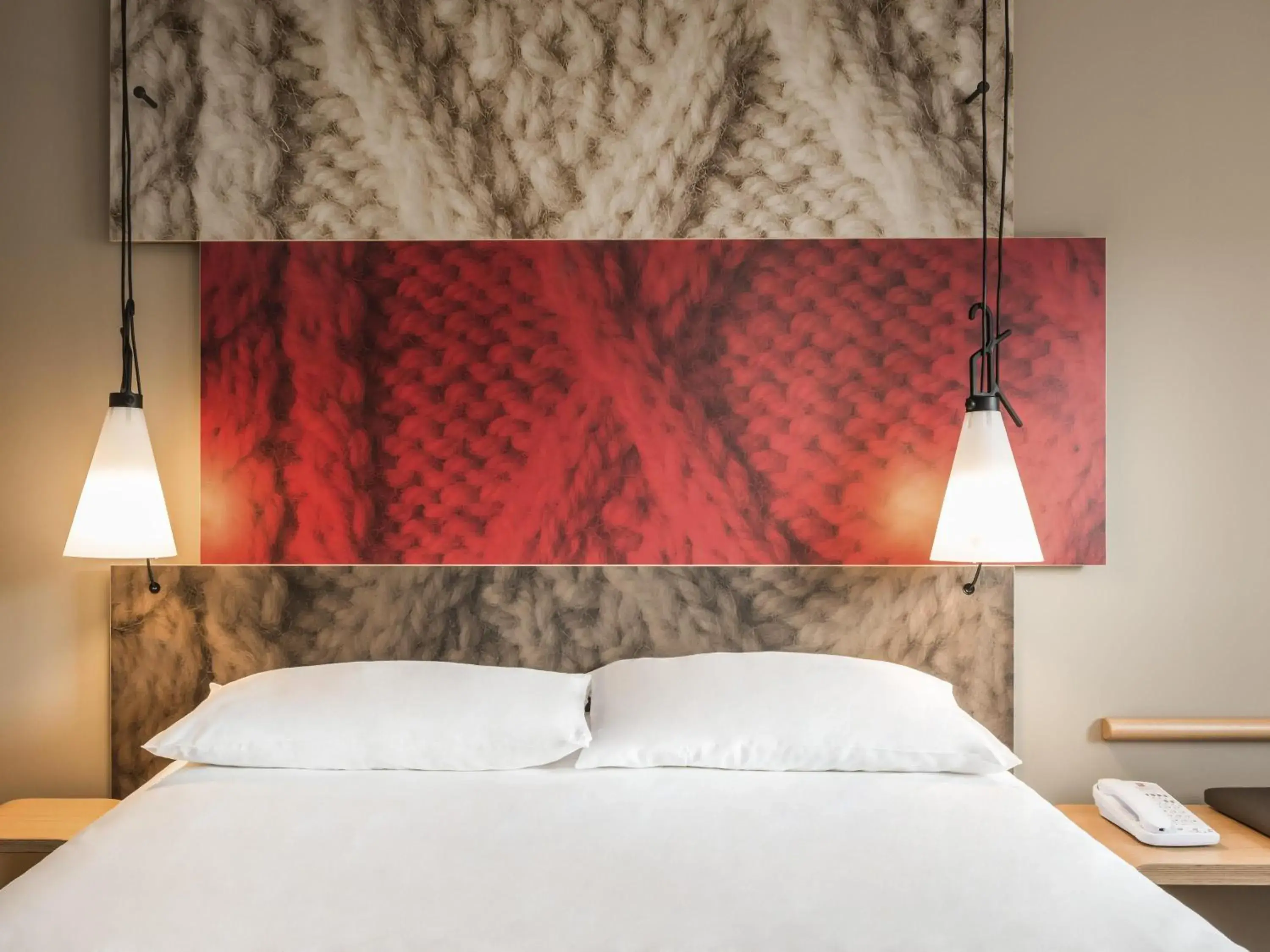 Bedroom, Bed in Ibis Muenchen City Ost Bedroom, Bed in Ibis Muenchen City Ost
