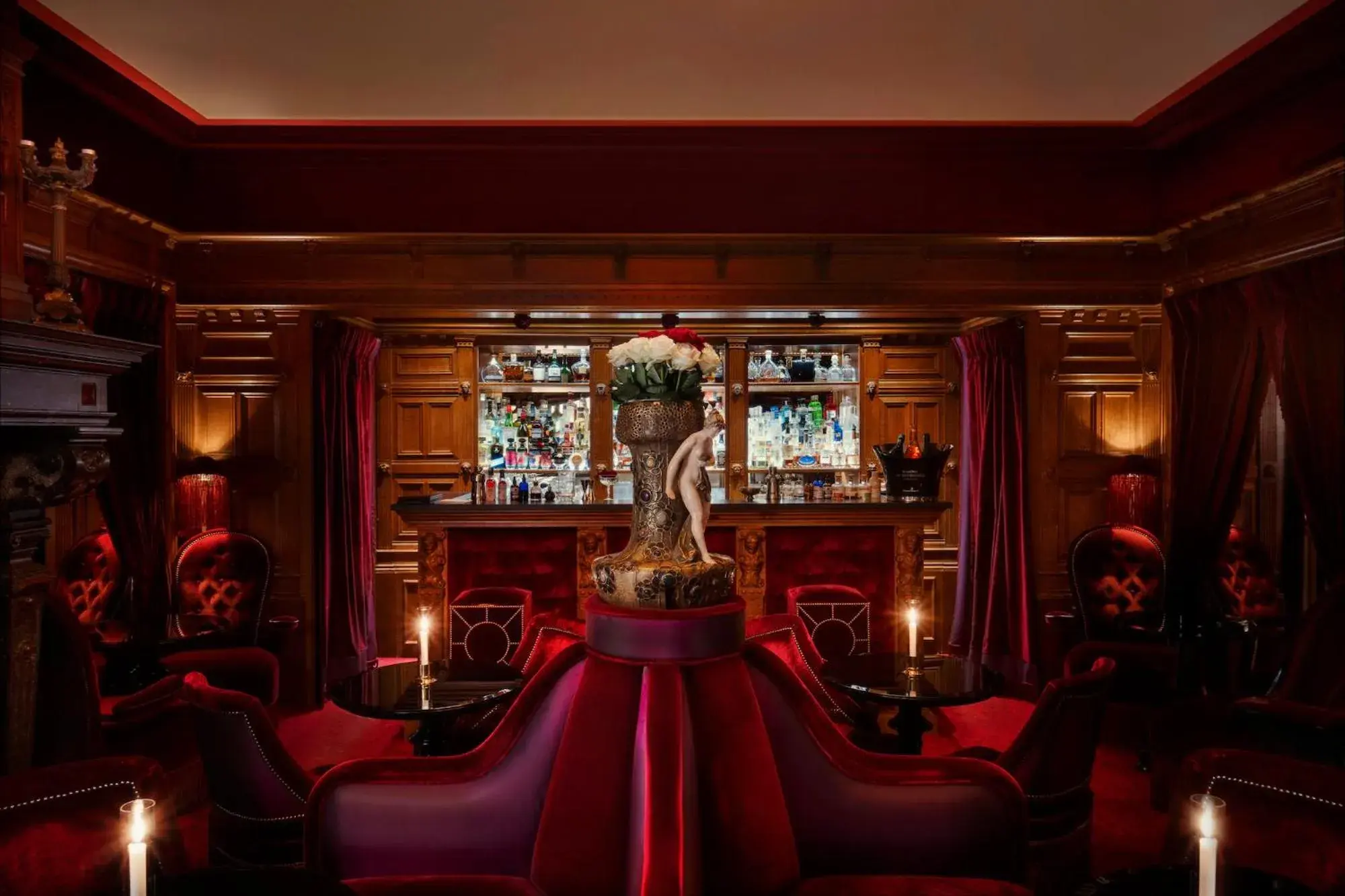 Lounge or bar in Maison Souquet, Hotel & Spa Lounge or bar in Maison Souquet, Hotel & Spa