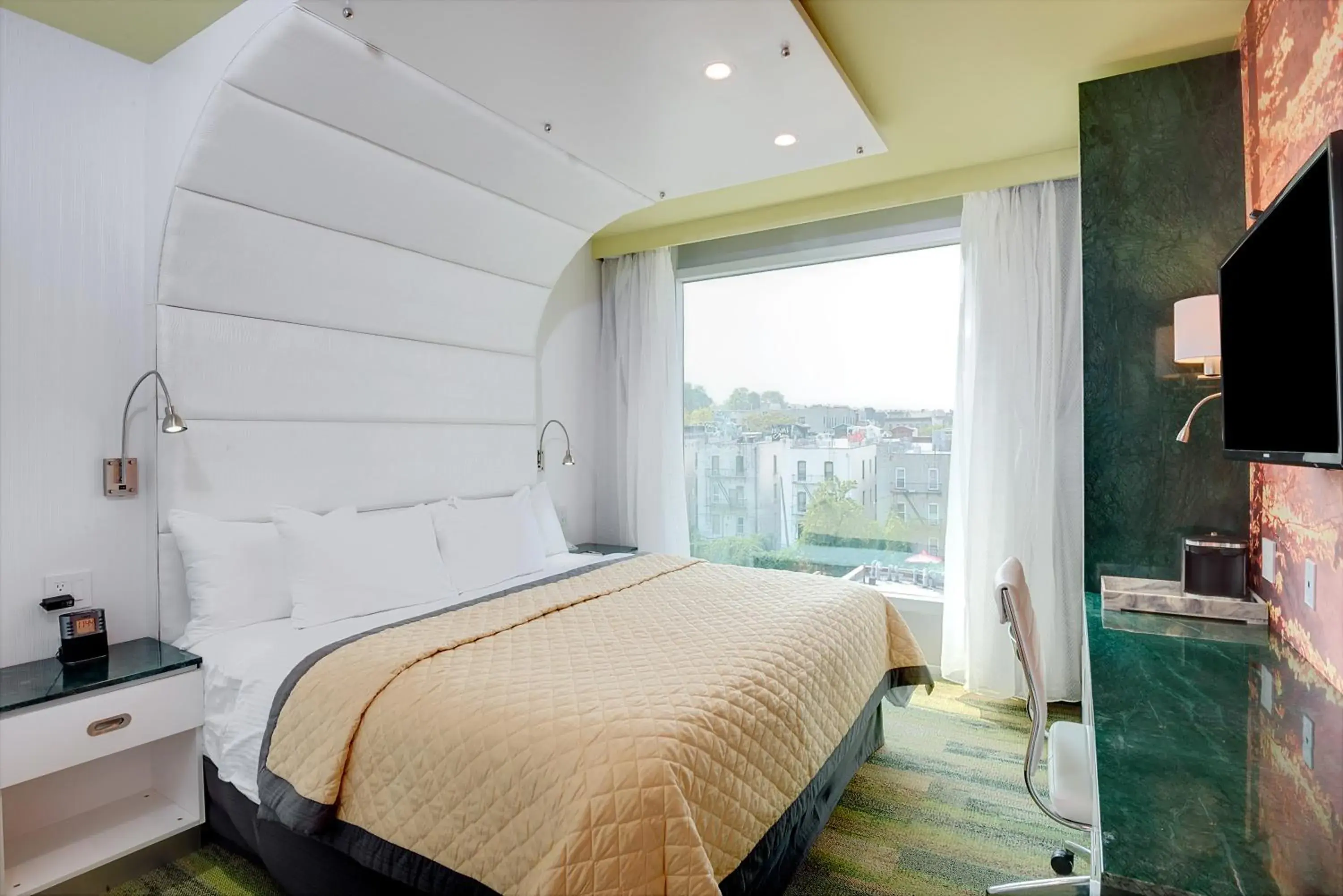 Photo of the whole room, Bed in Wyndham Garden Brooklyn Sunset Park Photo of the whole room, Bed in Wyndham Garden Brooklyn Sunset Park